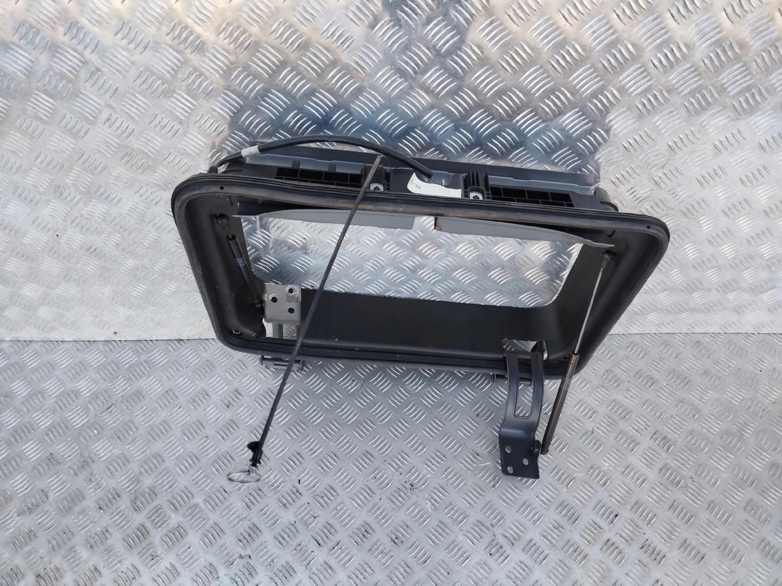 RAMKA SCHOWKA KABINY SCANIA G NTG - obrazek 3