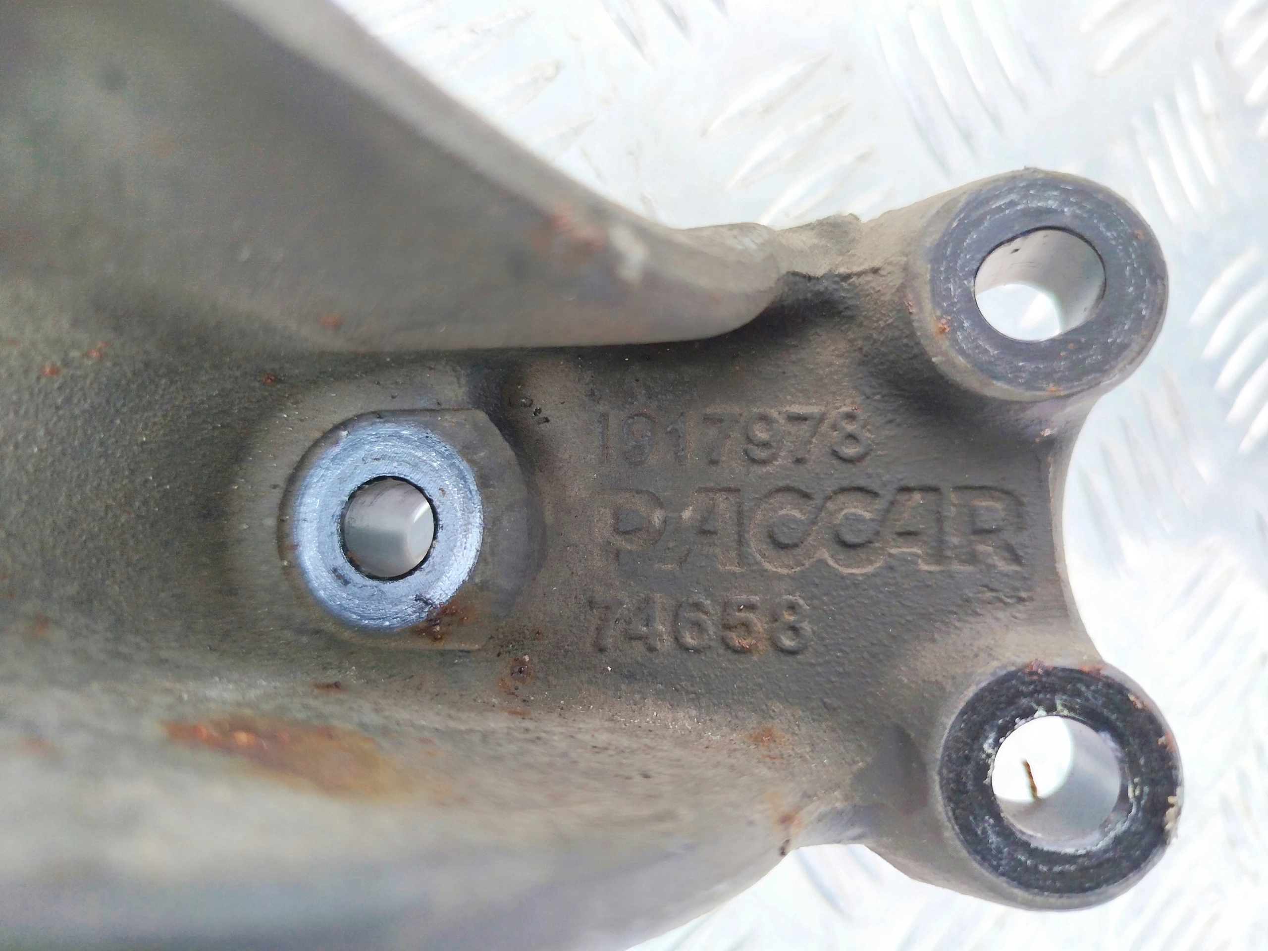 MOCOWANIE KOLEKTORA SSĄCEGO DAF XF 106 - obrazek 5