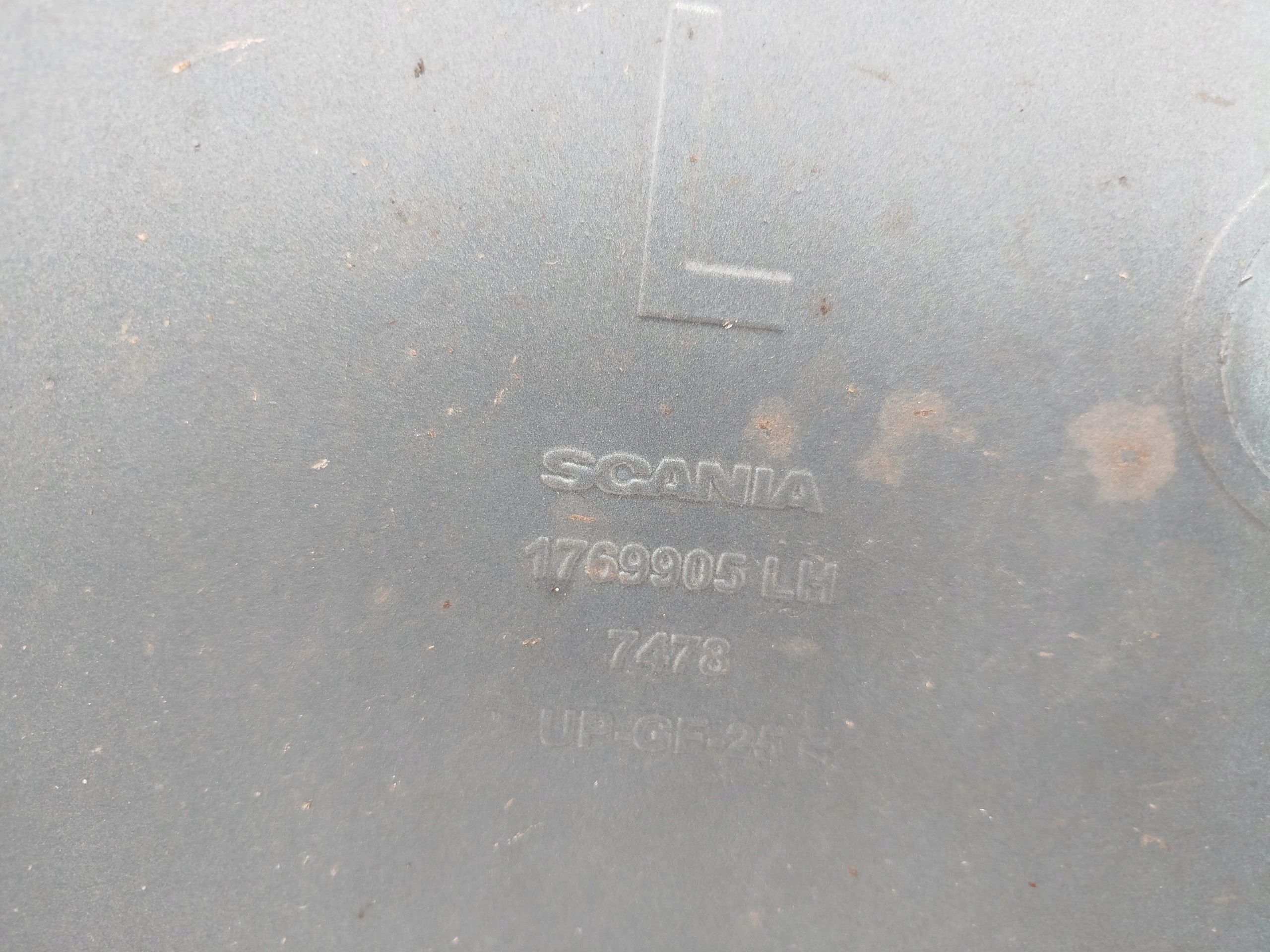 POLIK LEWY SCANIA R - obrazek 5