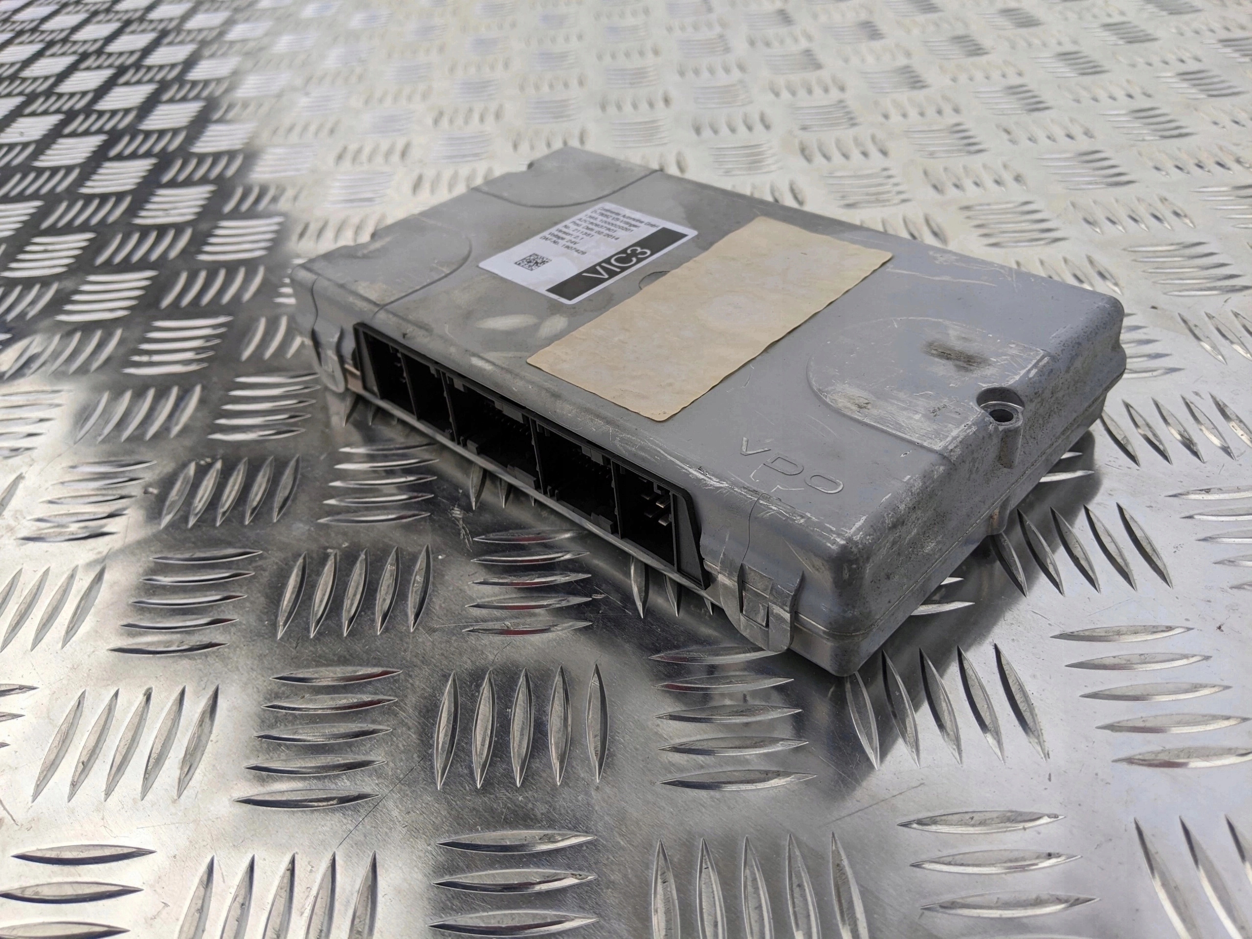 STEROWNIK KOMPUTER VIC 3 DAF XF 106 EURO 6 - obrazek 3