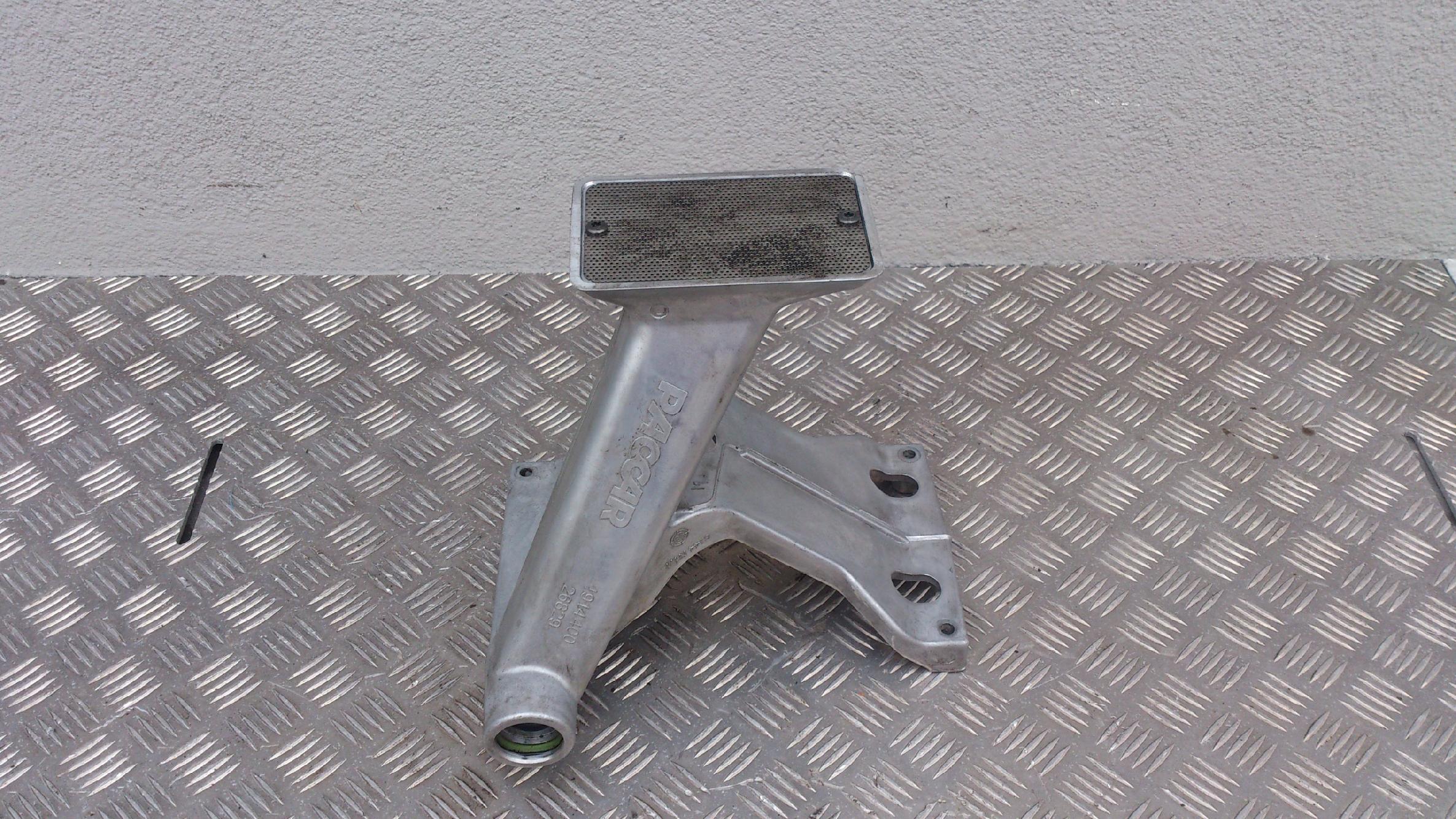 SMOK OLEJU DAF CF 440 EURO 6