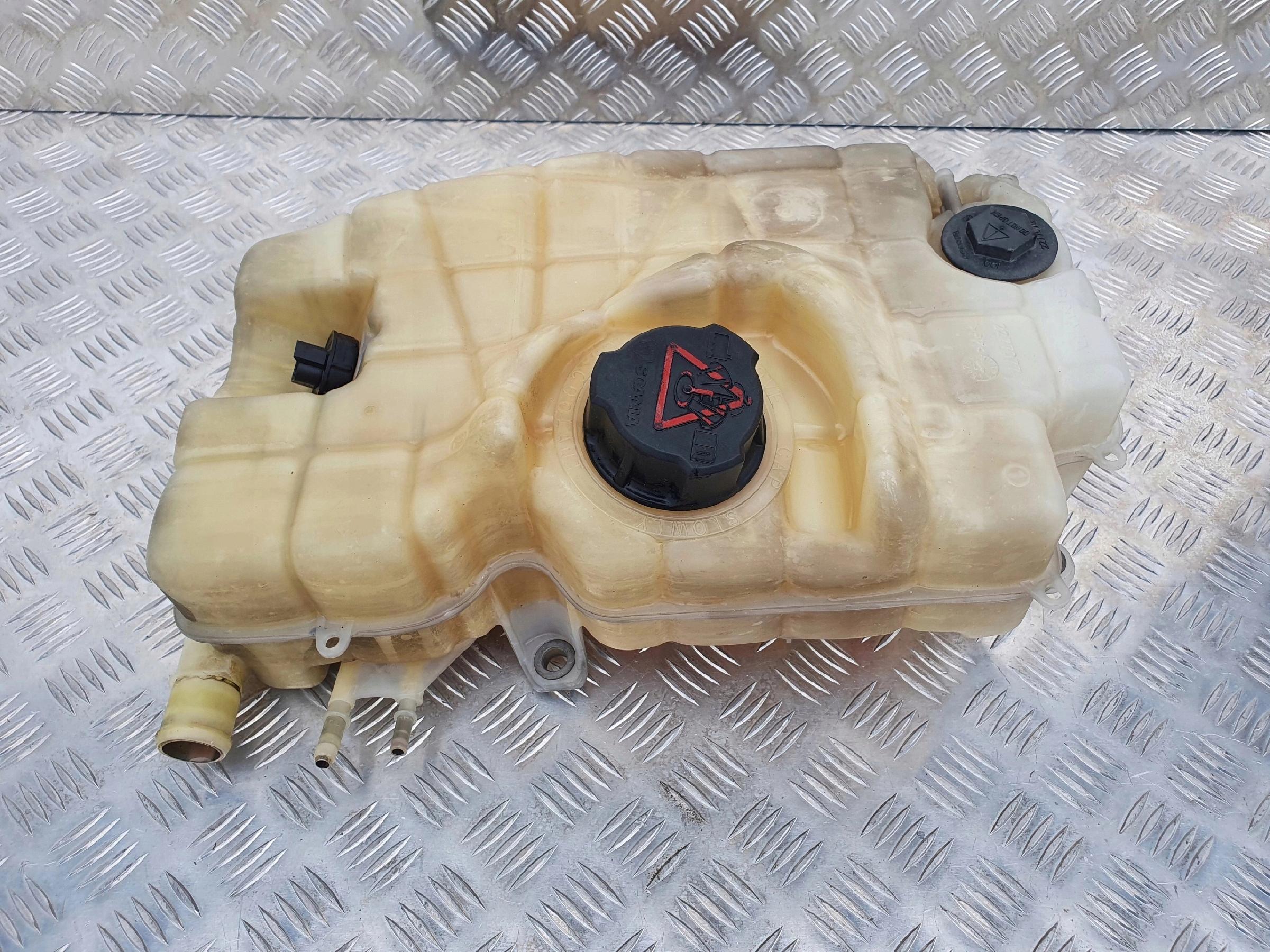 ZBIORNICZEK WYRÓWNAWCZY PŁYNU CHŁODZĄCEGO SCANIA NTG NOWY MODEL - obrazek 3