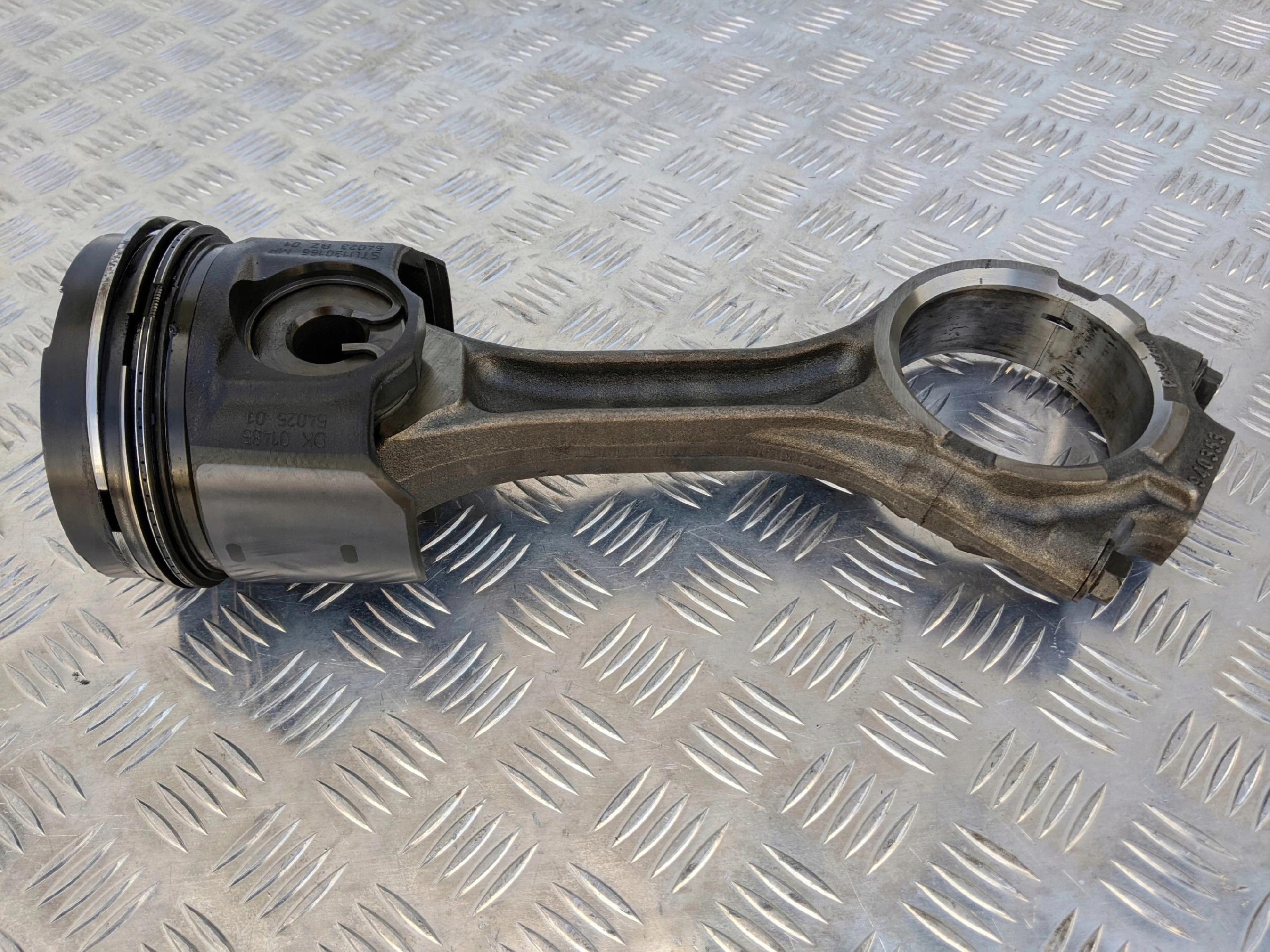 TŁOK KORBOWÓD DAF XF 106