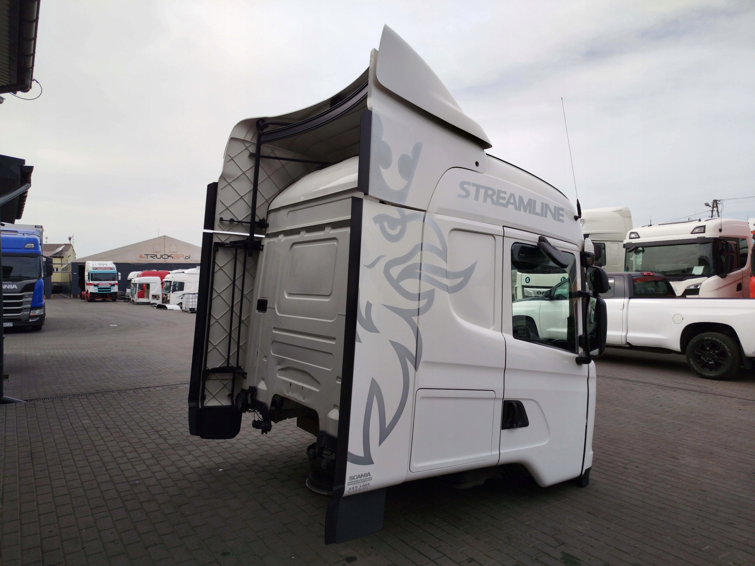 KABINA SCANIA R STREAMLINE HIGHLINE - obrazek 5