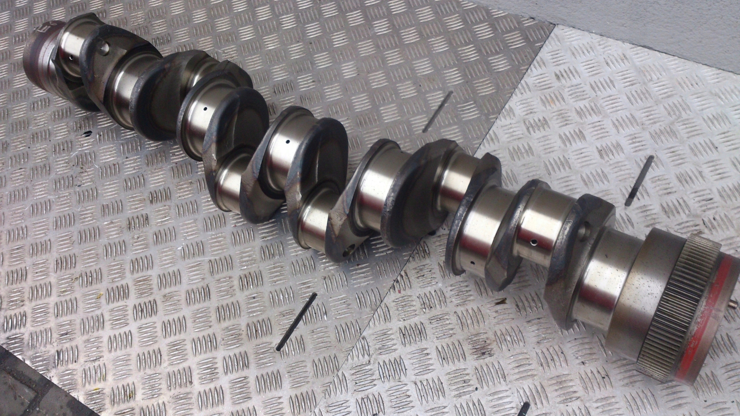 WAŁ KORBOWY DAF XF 106 EURO 6