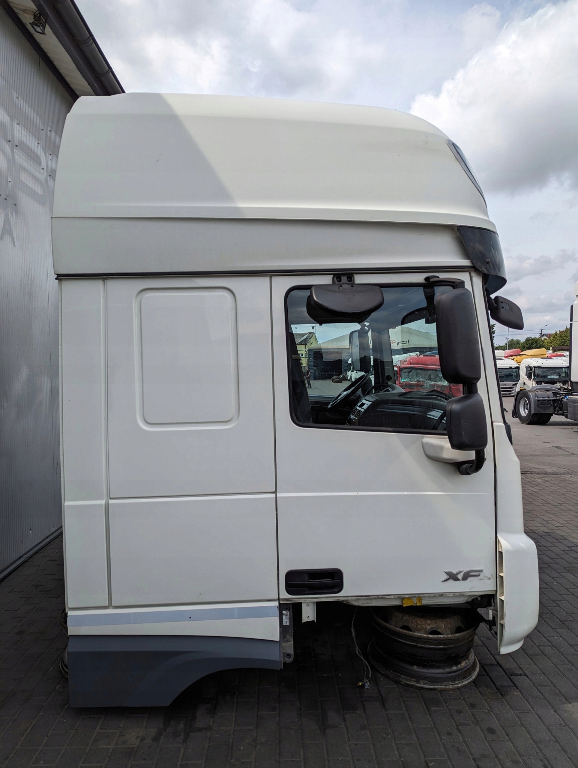 KABINA DAF XF 106 LIFT 2018 ROK - obrazek 3