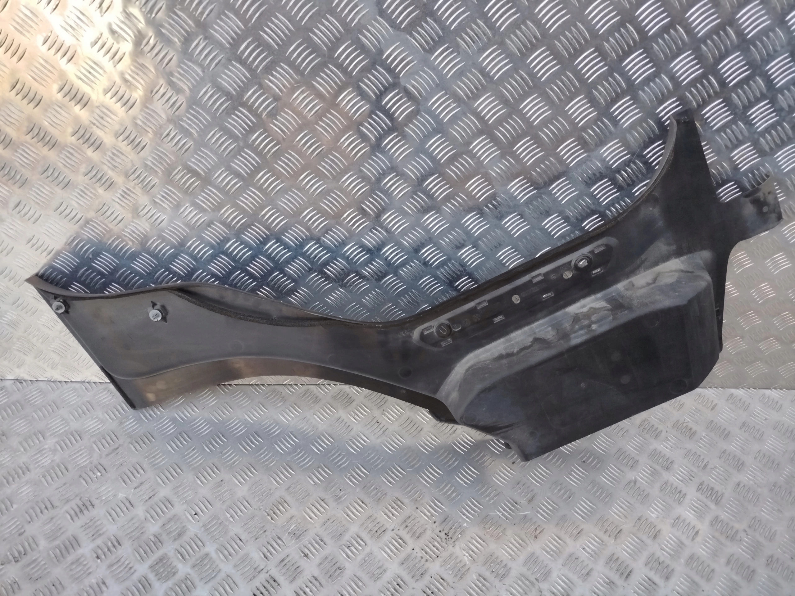 OSŁONA STOPNIA STOPNICY LEWA SCANIA G NTG - obrazek 2