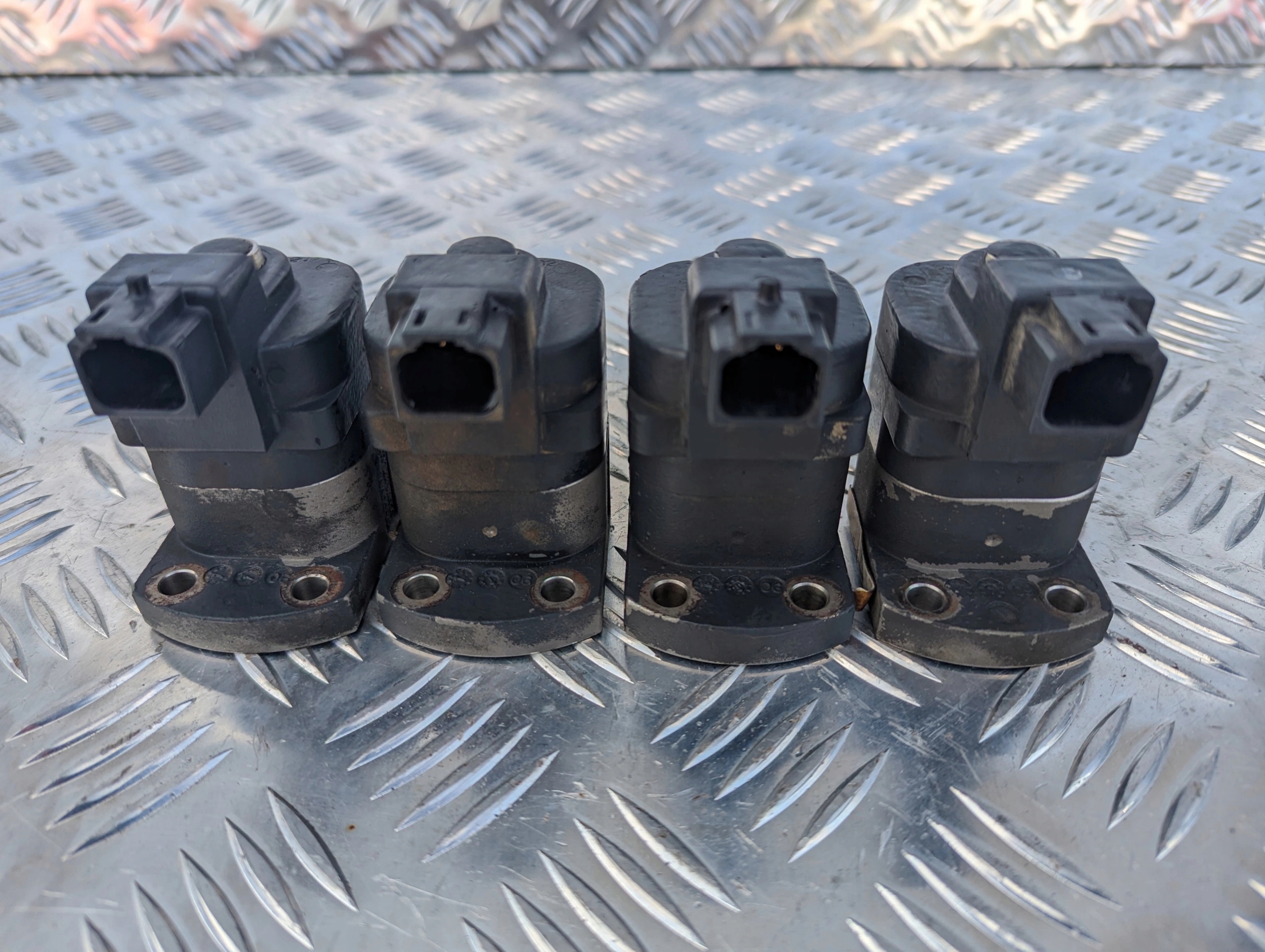 CEWKI PALIWOWE PALIWA SCANIA HPI KOMPLET - obrazek 2