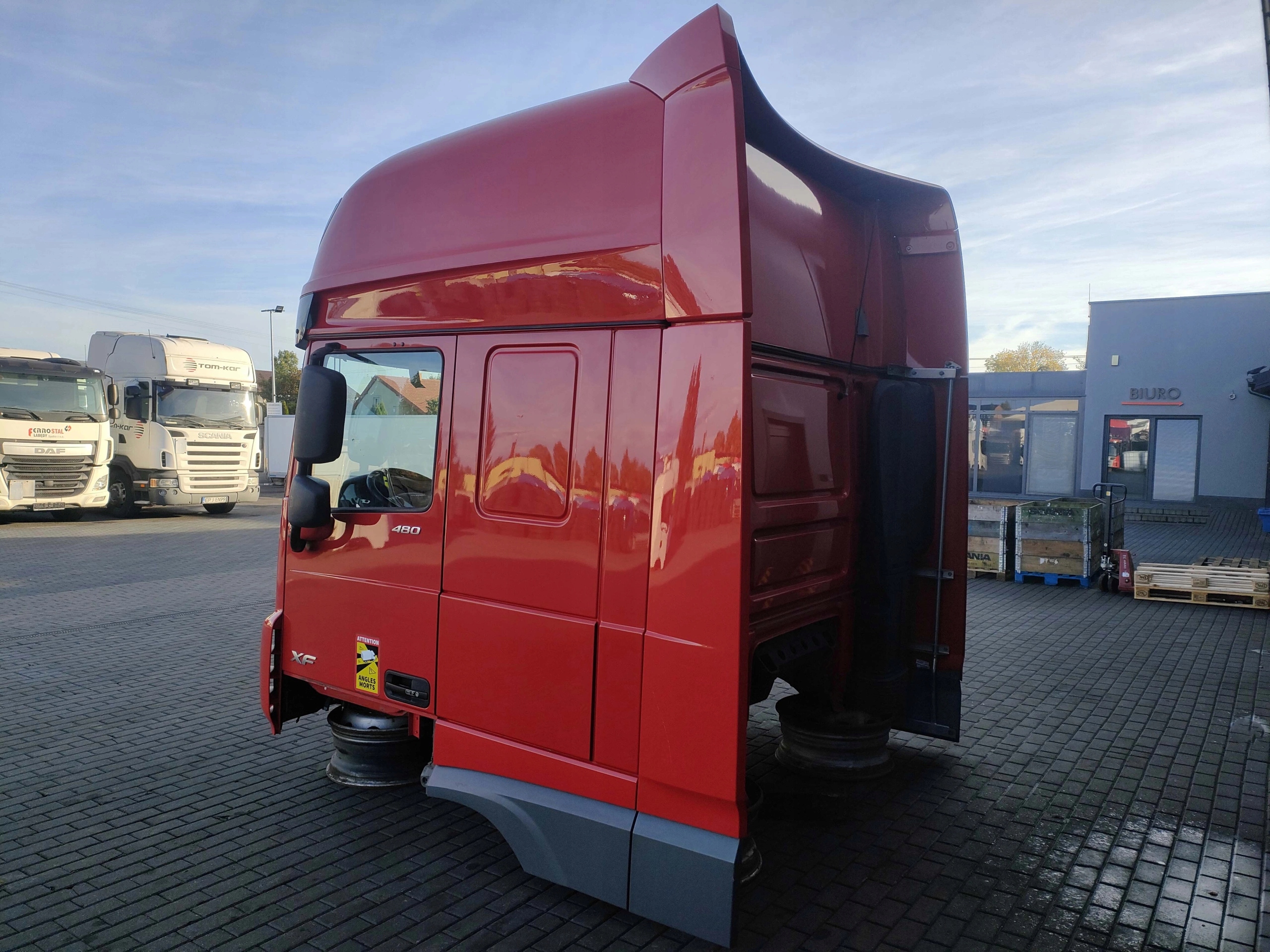 KABINA DAF XF 106 LIFT - obrazek 5