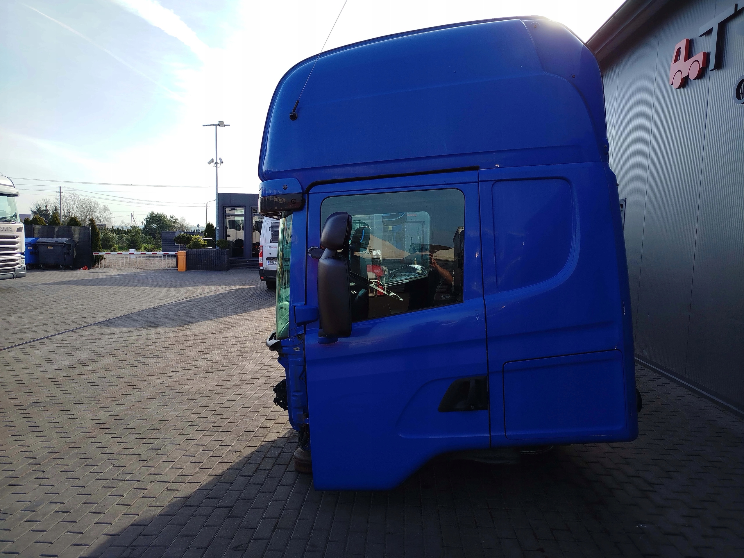 KABINA SCANIA R HPI TOPLINE 2011 ROK - obrazek 6