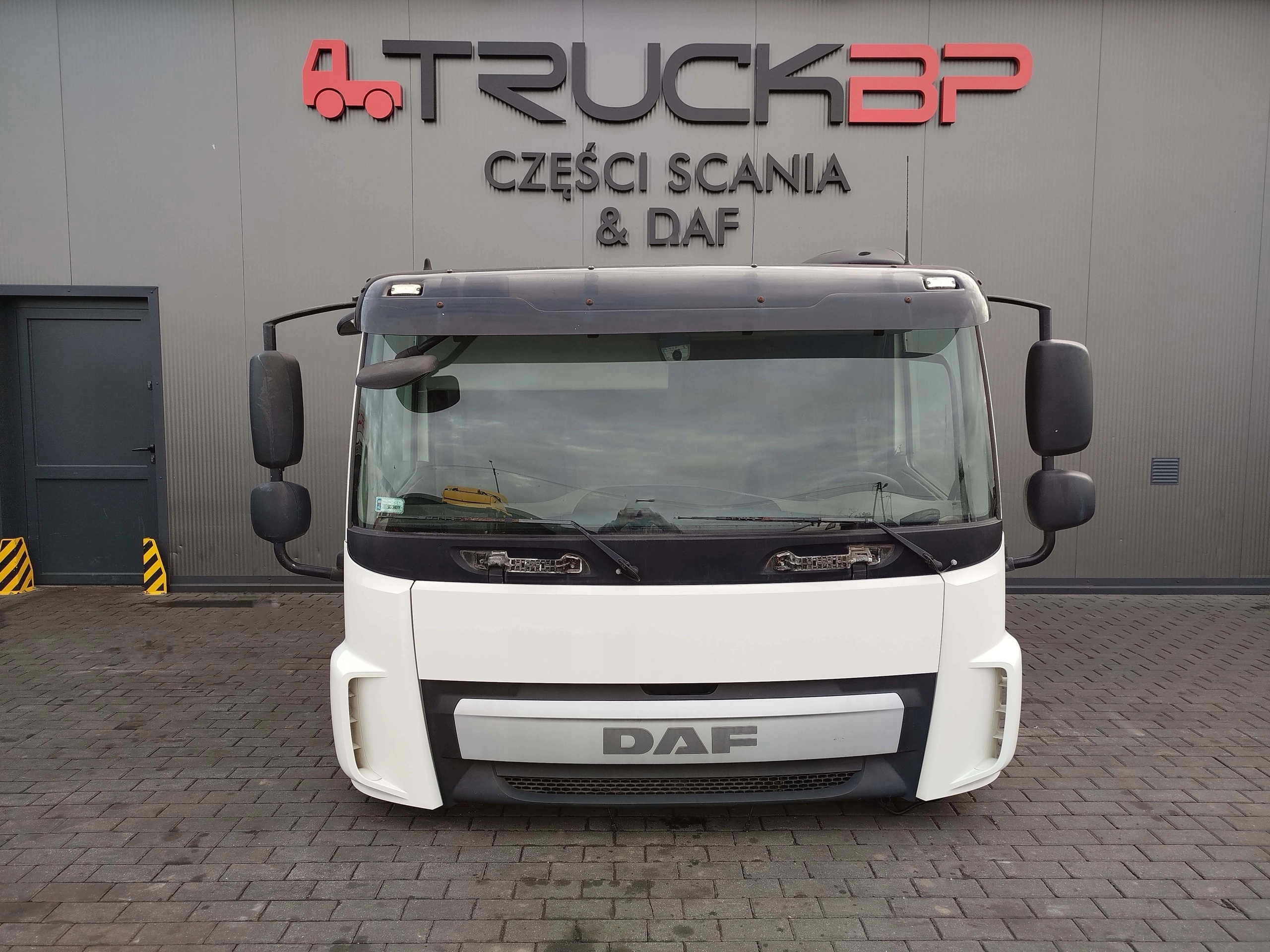 KABINA DAF CF 106