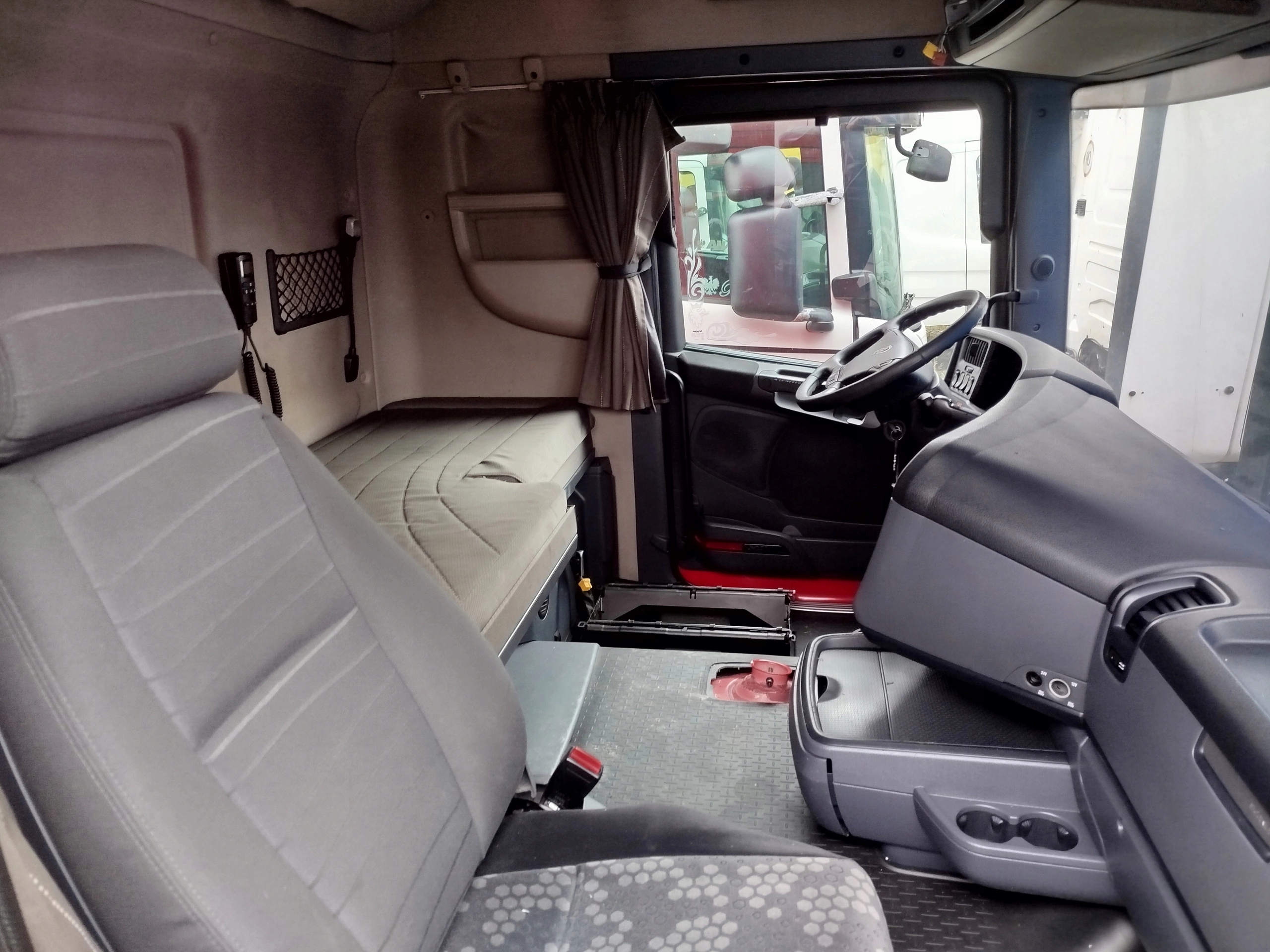 PROMOCJA KABINA SCANIA R TOPLINE XPI - obrazek 5