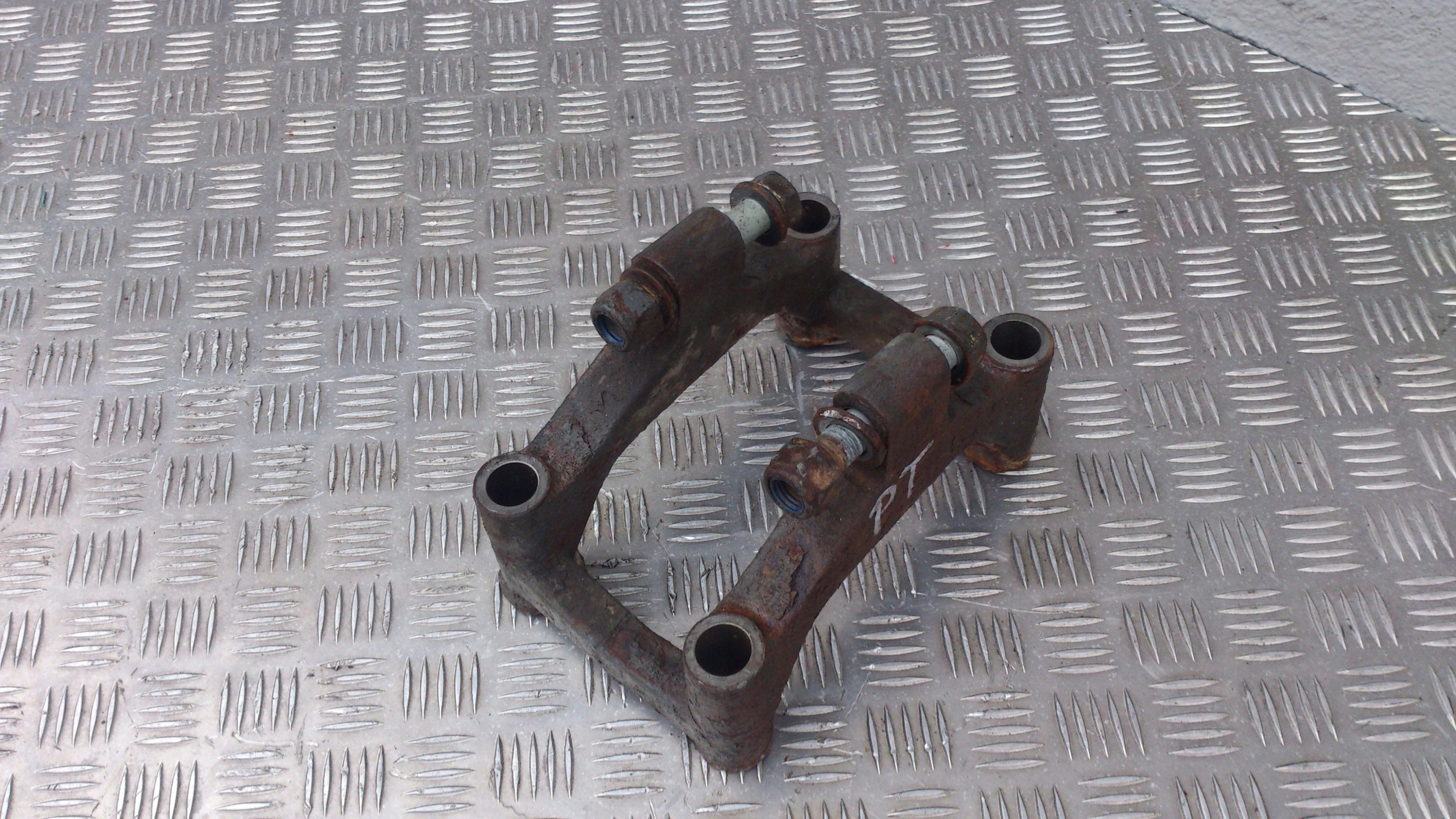 MOCOWANIE DRĄŻKA REAKCYJNEGO SCANIA 4 WYWROTKA - obrazek 2