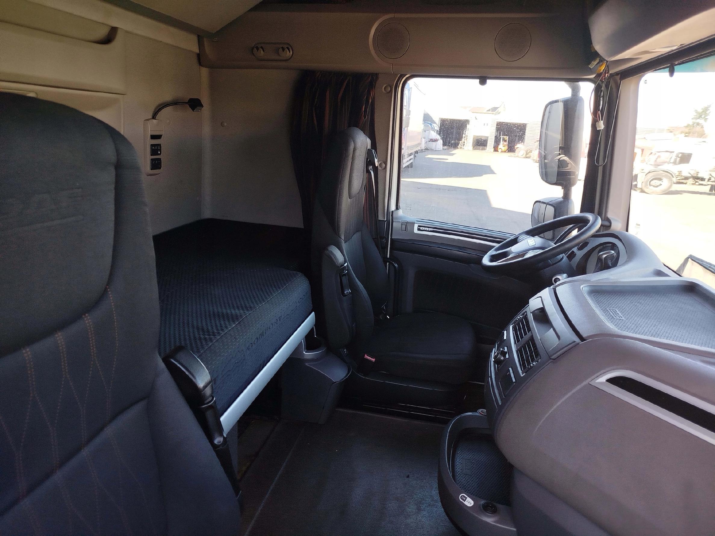 KABINA DAF XF 106 LIFT - obrazek 9