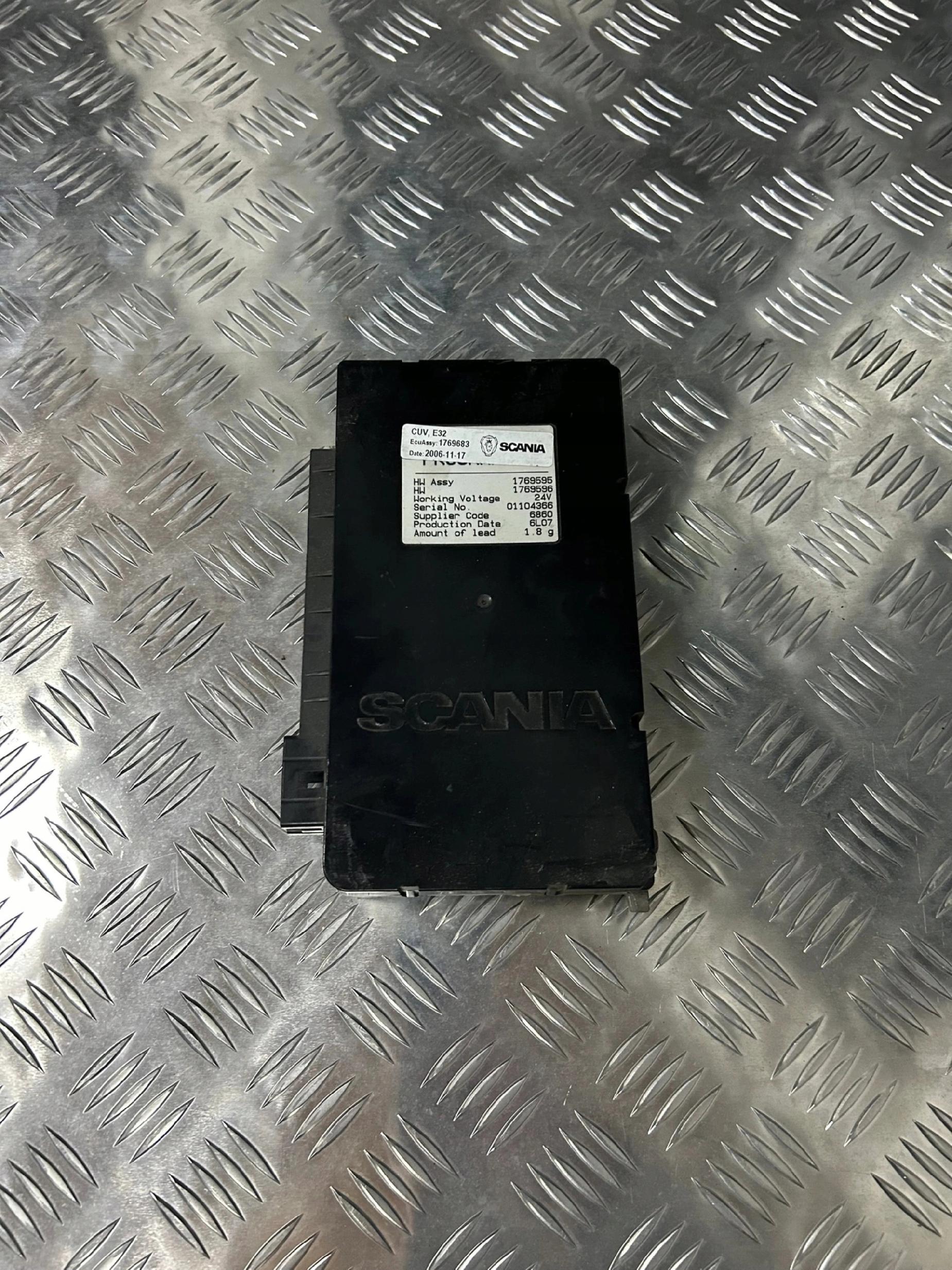 KOORDYNATOR STEROWNIK ŚWIATEŁ VIS CUV 1 SCANIA