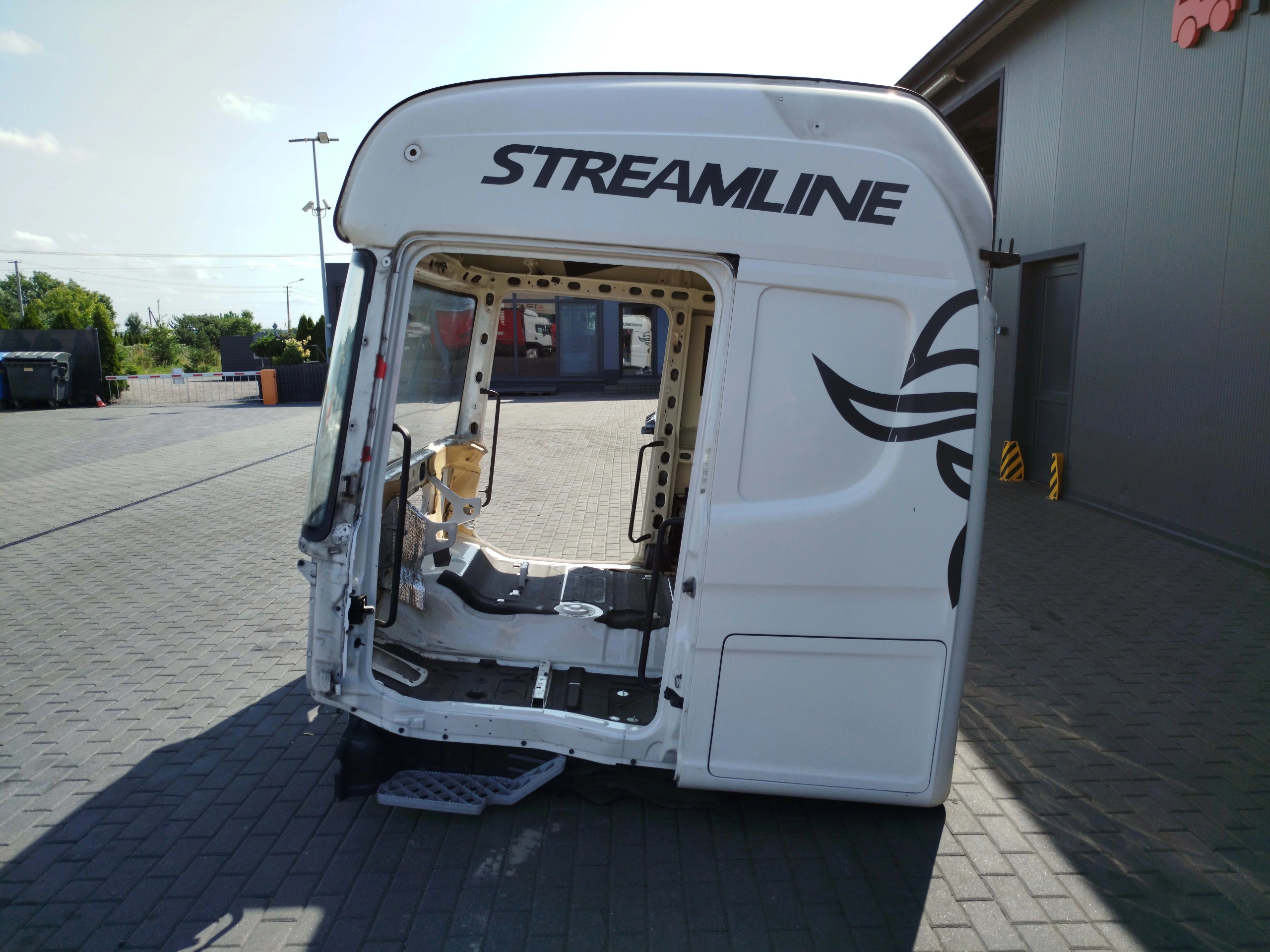 KABINA GOŁA SCANIA STREAMLINE HIGHLINE CR19 - obrazek 7