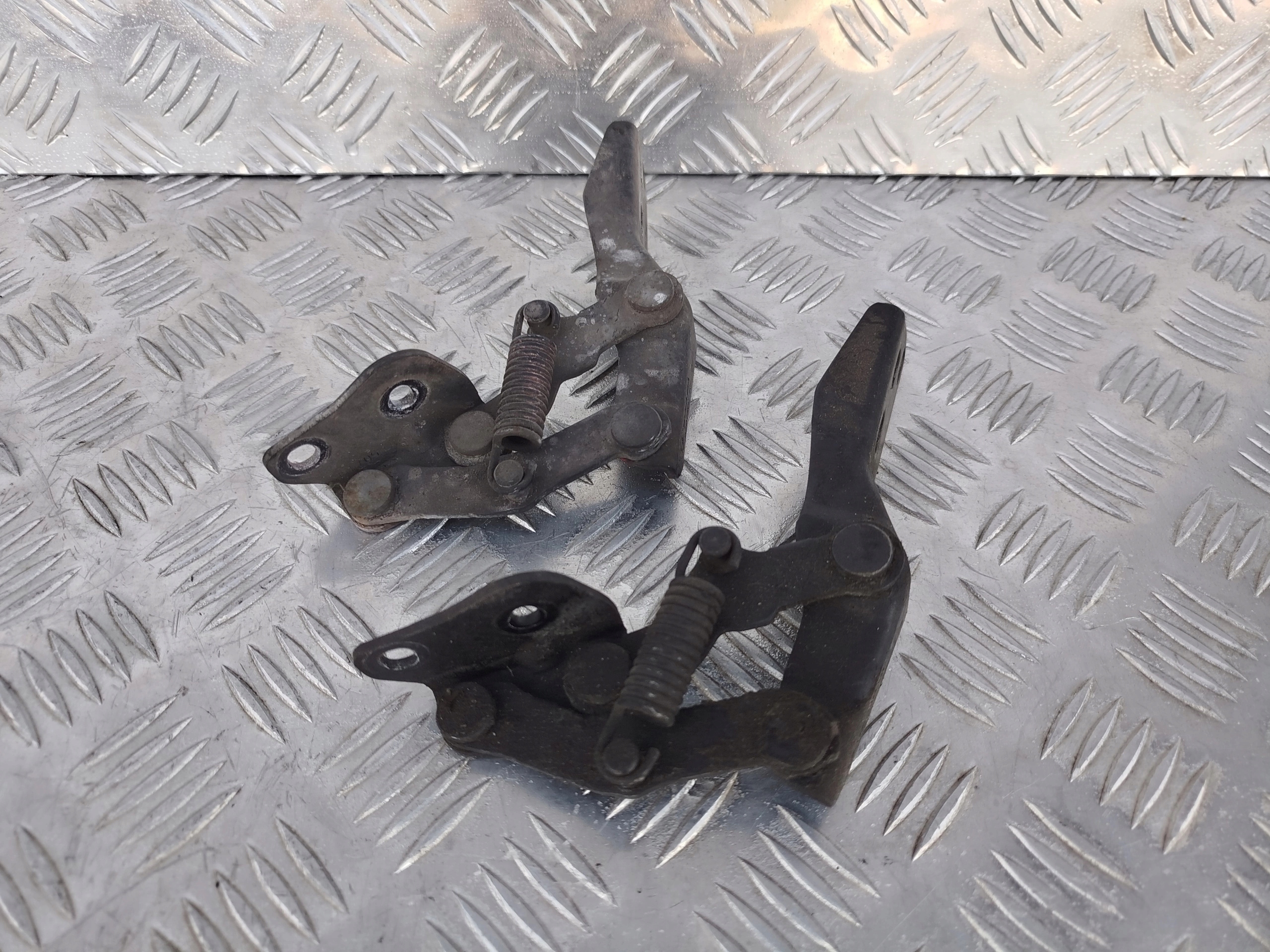 ZAWIAS POLIKA PRAWY SCANIA NTG