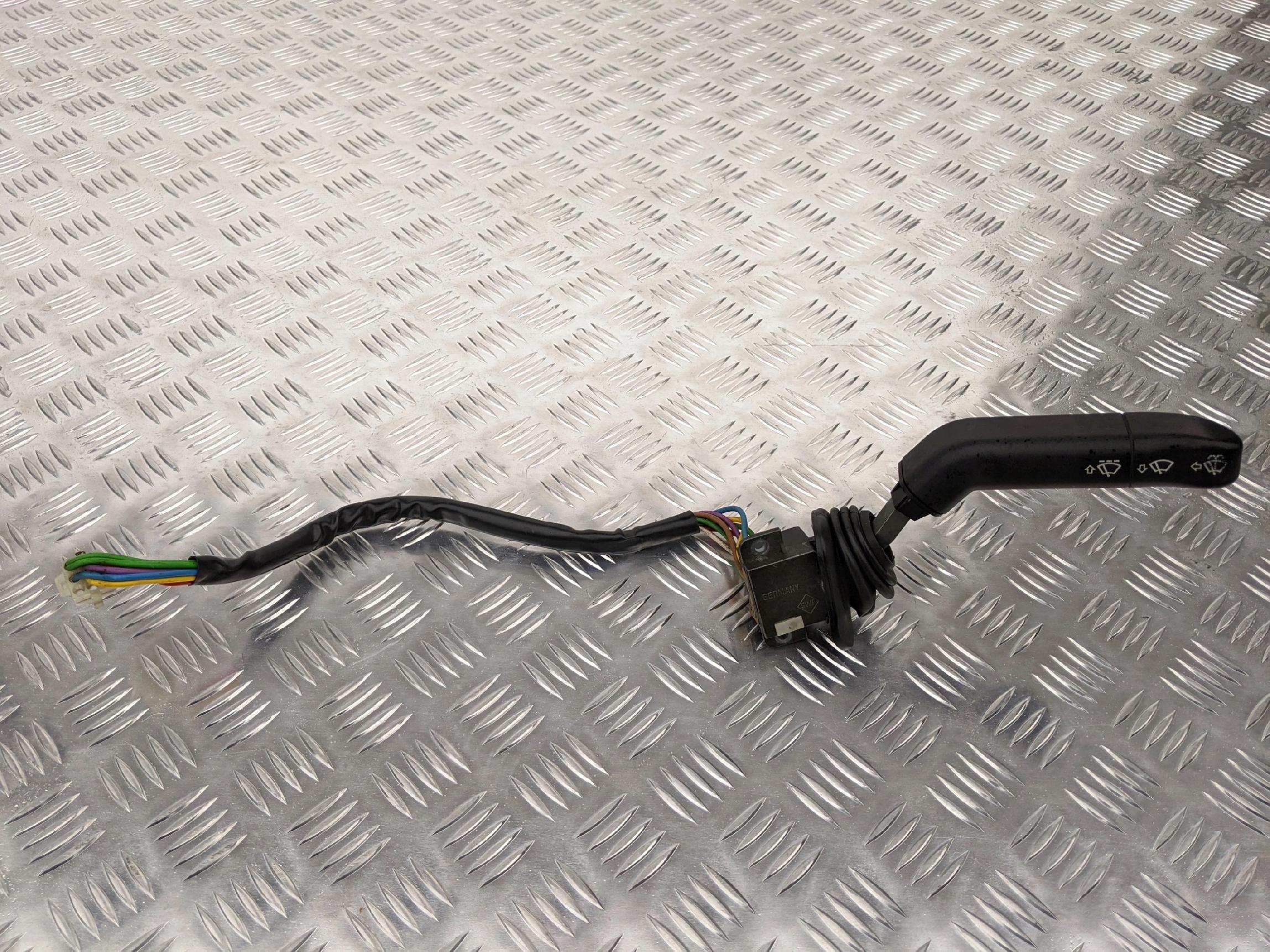 PRZEŁĄCZNIK MANETKA WYCIERACZEK SCANIA 124 - obrazek 2