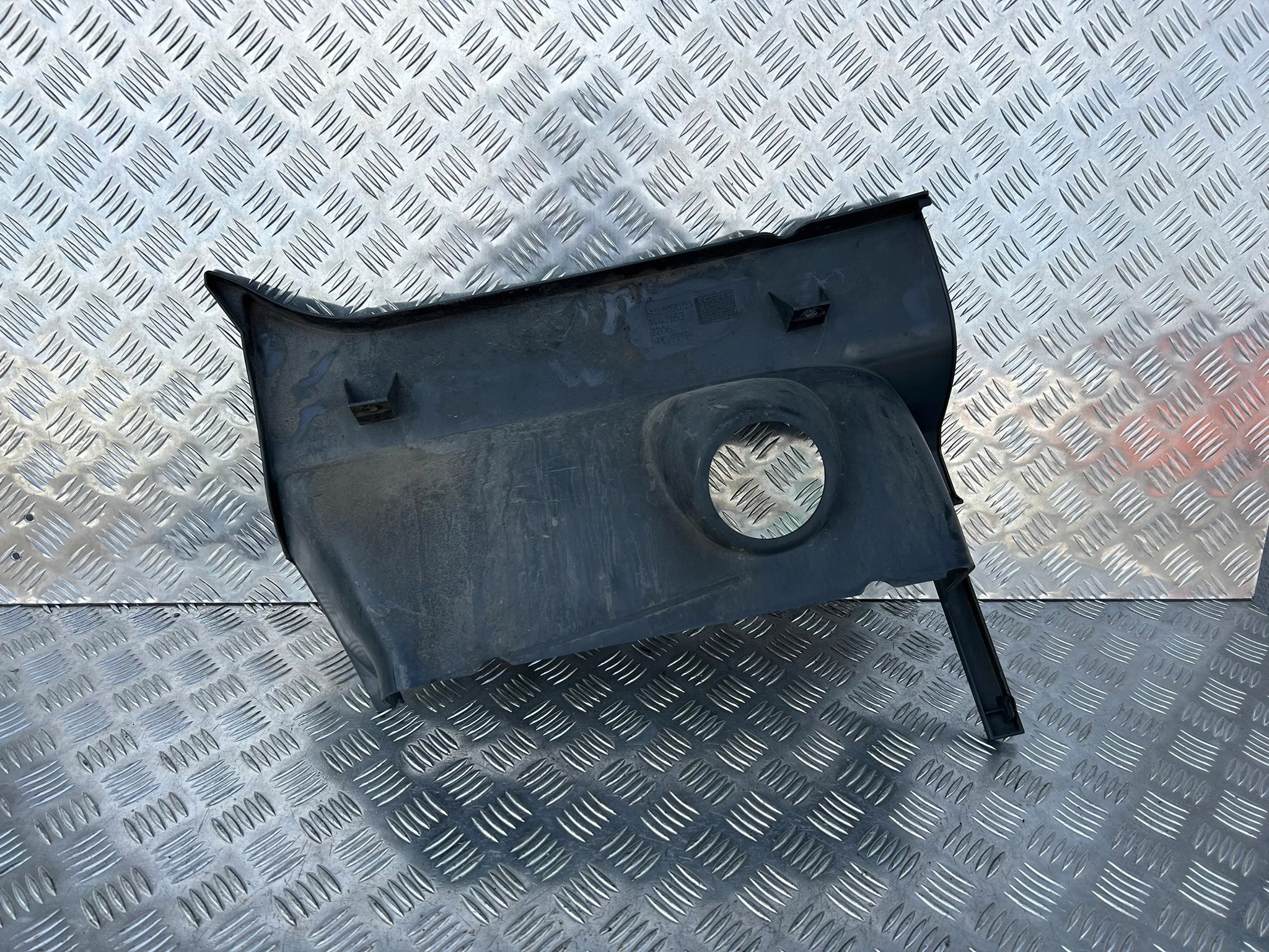 OSŁONA STOPNIA SCANIA R - obrazek 2