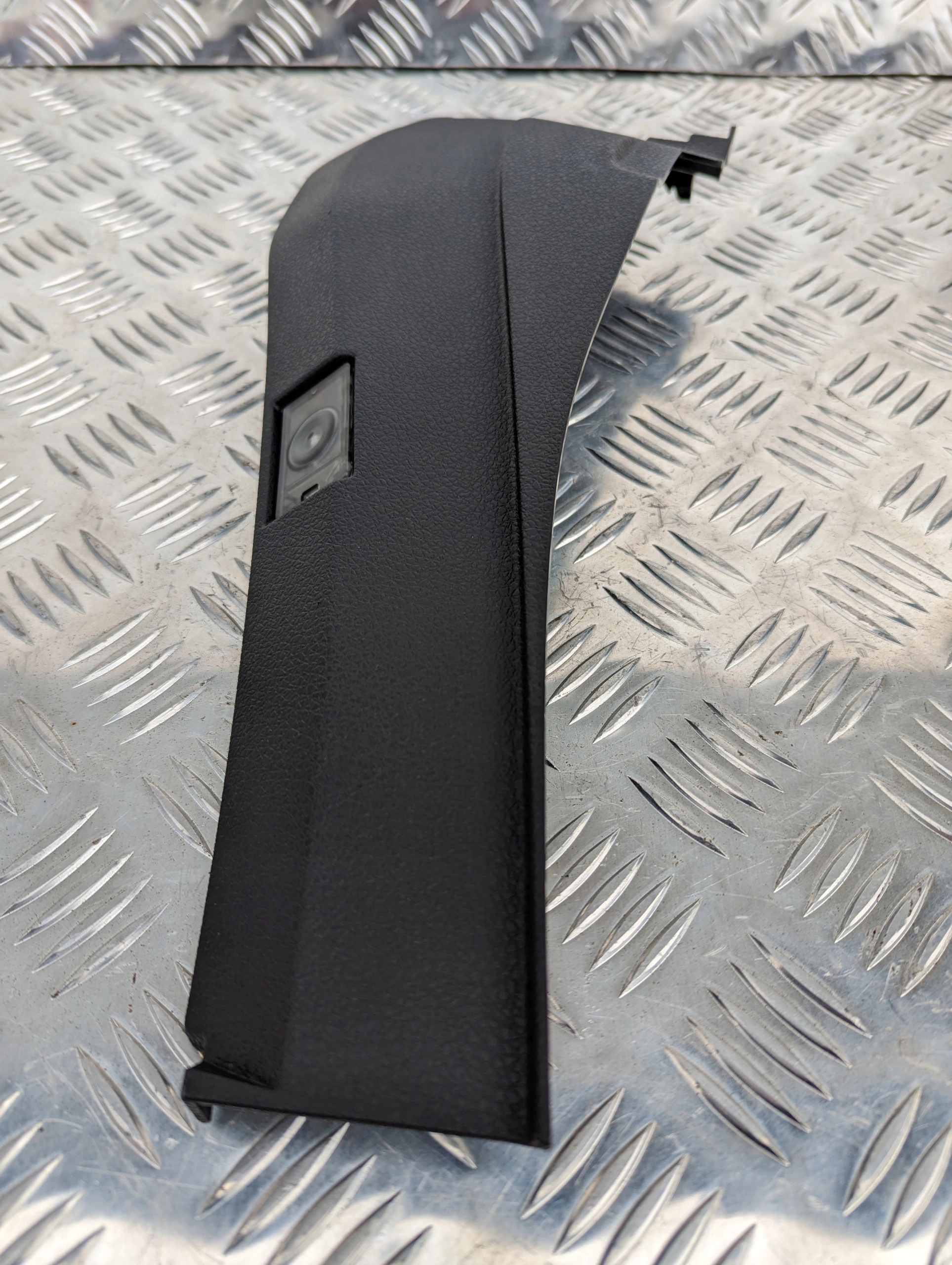 LISTWA OSŁONA ZAŚLEPKA KOKPITU SCANIA NTG - obrazek 5