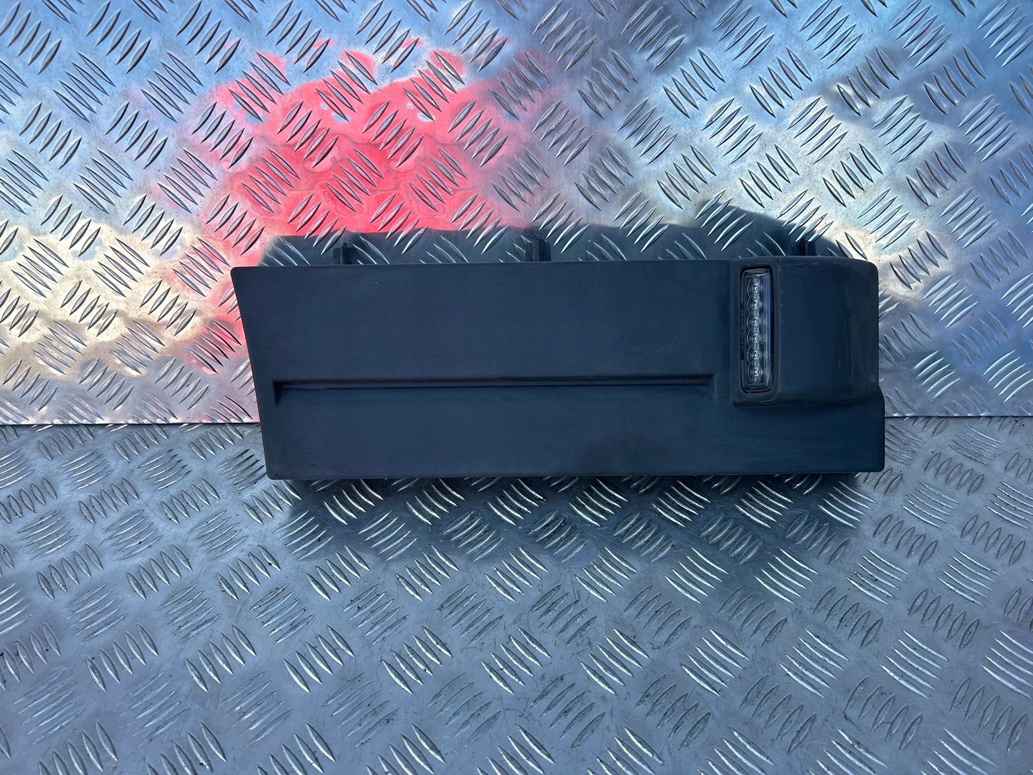 OSŁONA STOPNIA STOPNICA LED SCANIA R