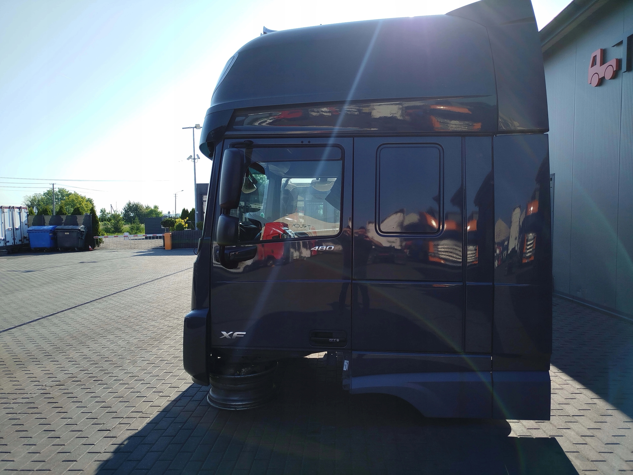 KABINA DAF XF 106 LIFT - obrazek 6