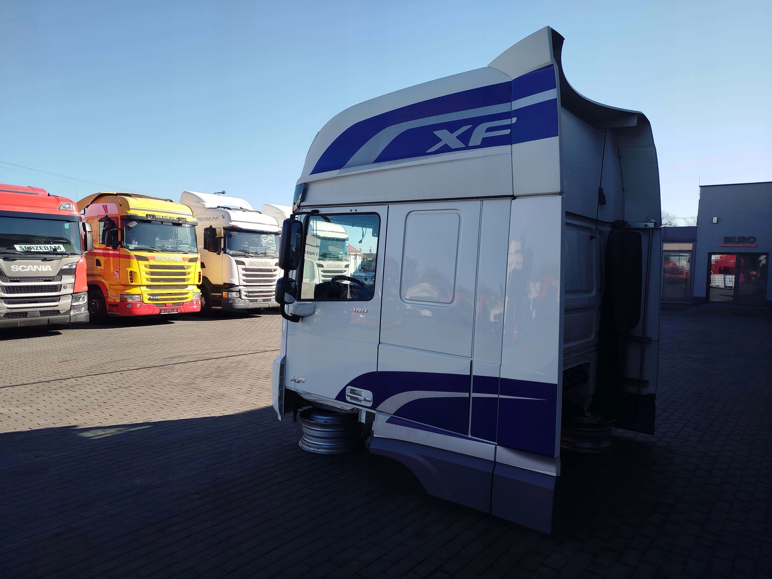 KABINA DAF XF 106 LIFT - obrazek 5