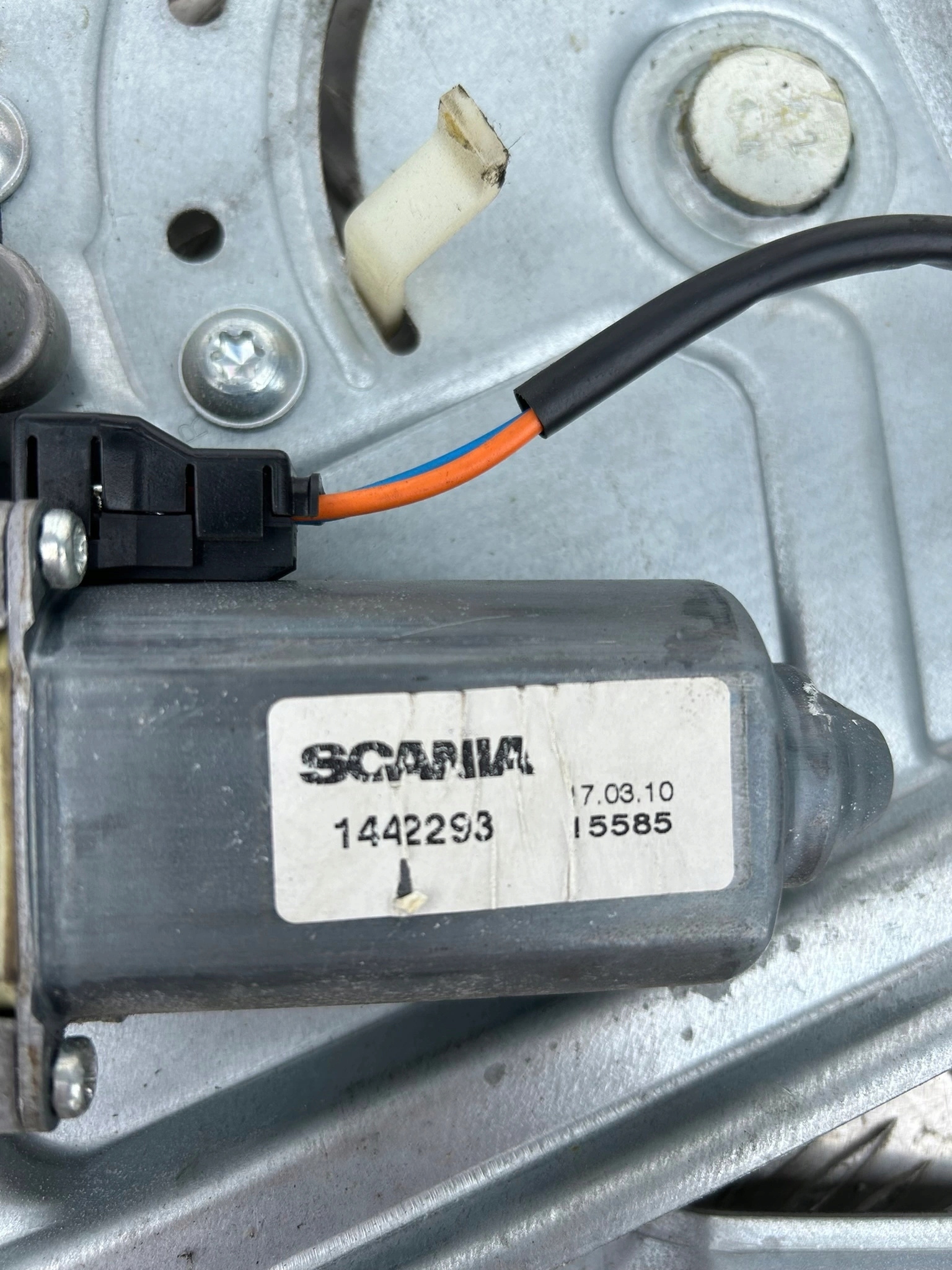 SILNICZEK SIŁOWNIK PODNOSZENIA SZYBY PRAWY SCANIA R - obrazek 5