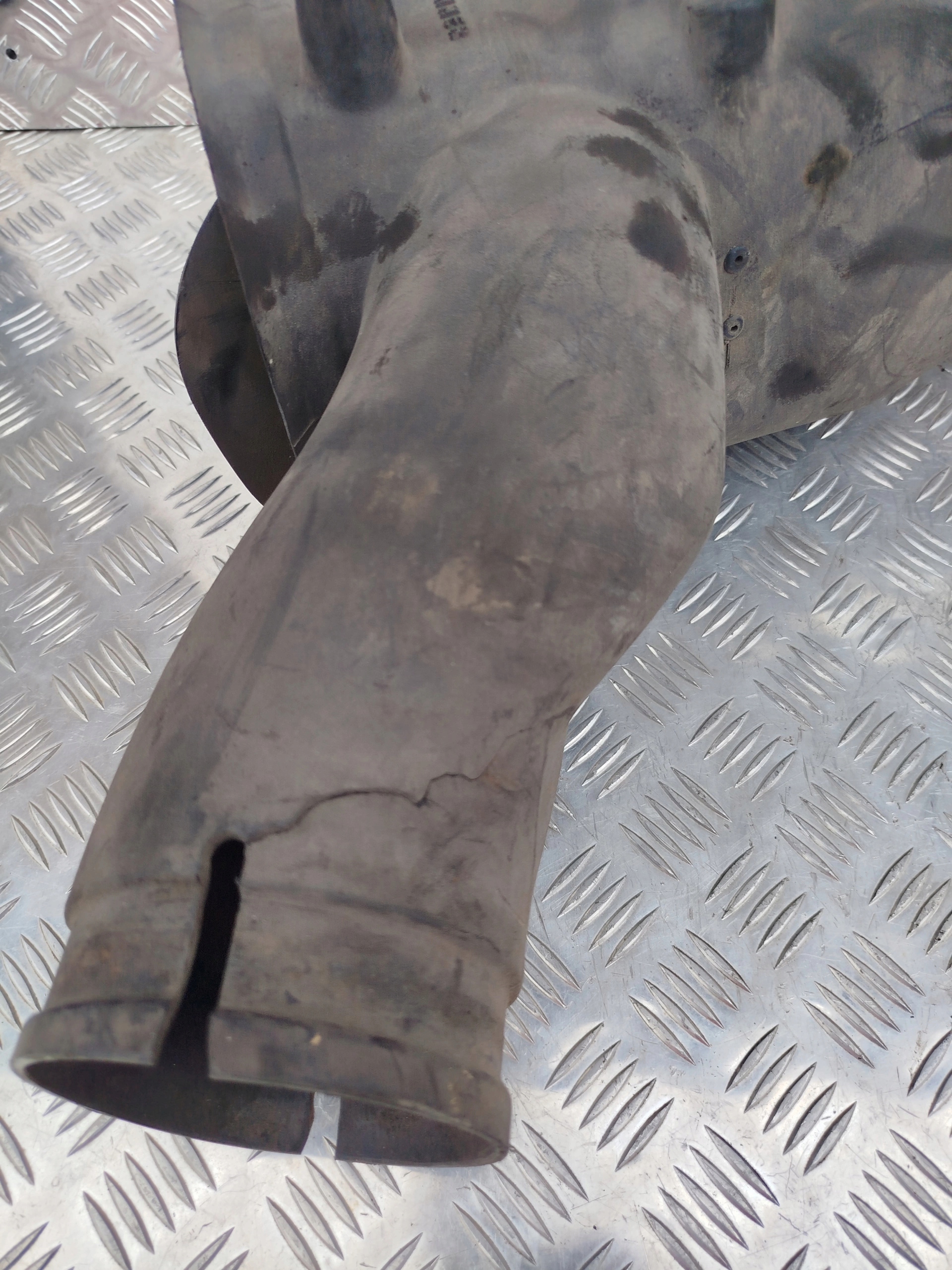 RURA WLOT DOLOT FILTRA POWIETRZA KOMIN SCANIA 4 - obrazek 2