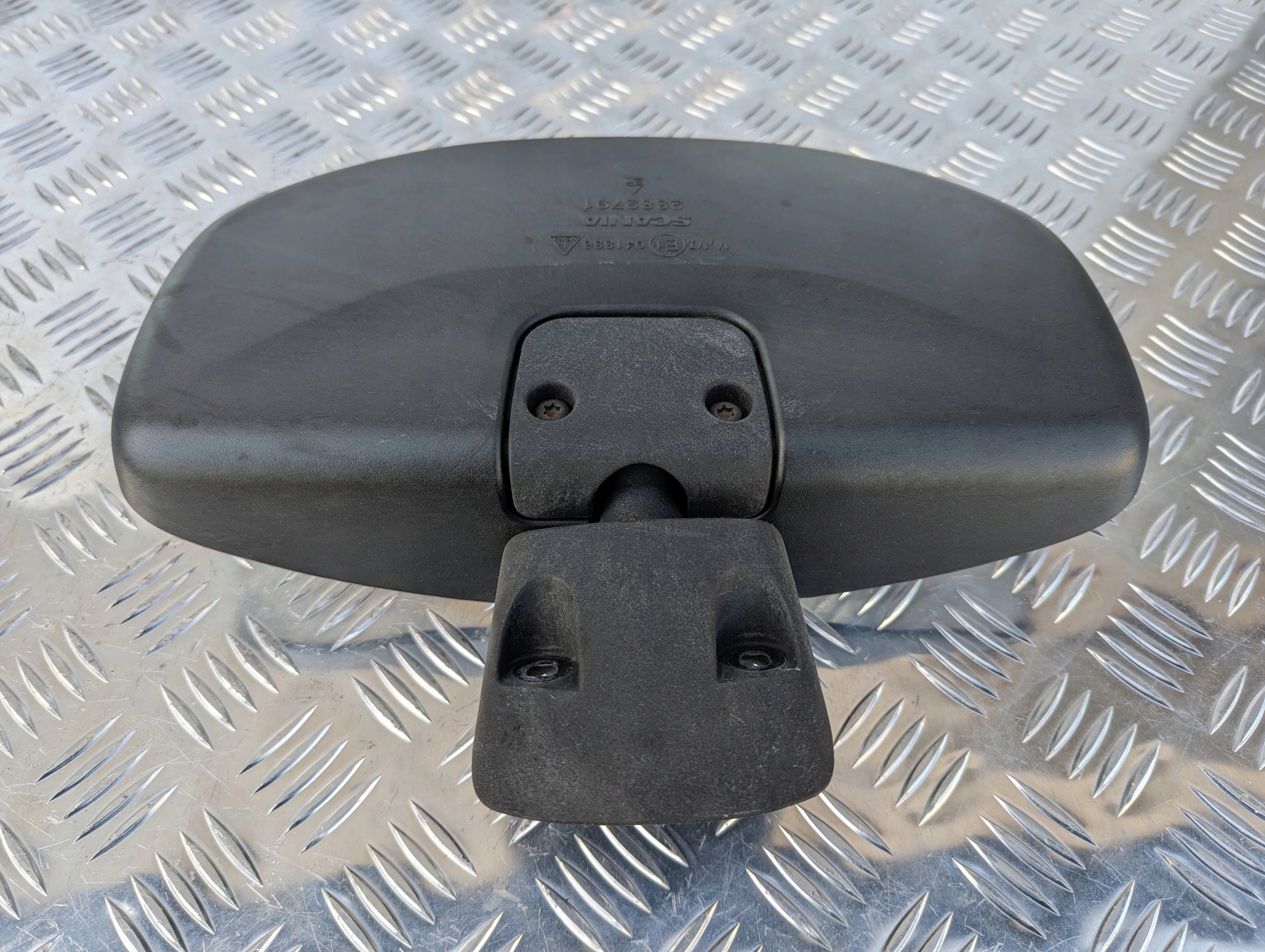 LUSTERKO KRAWĘŻNIKOWE SCANIA R STREAMLINE - obrazek 2