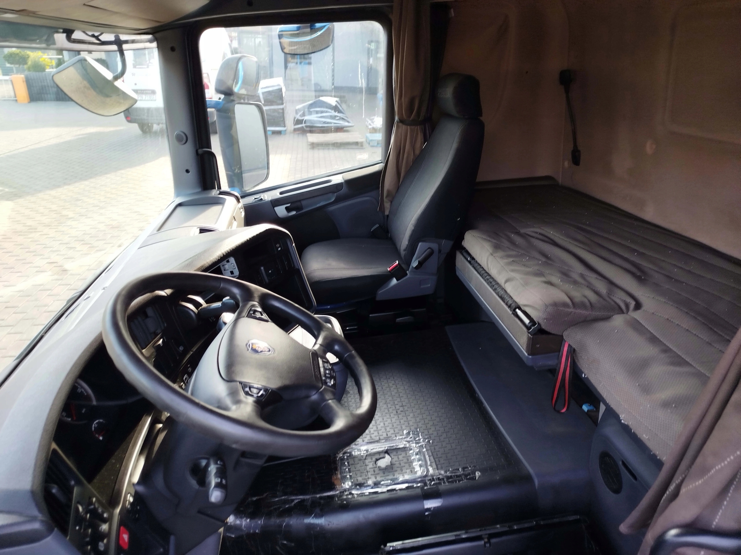 KABINA SCANIA R HPI TOPLINE 2011 ROK - obrazek 8