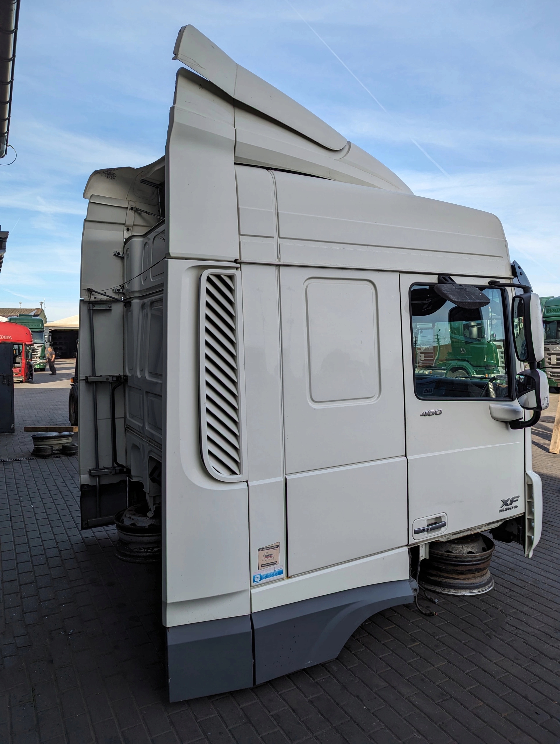 KABINA DAF XF 106 - obrazek 8