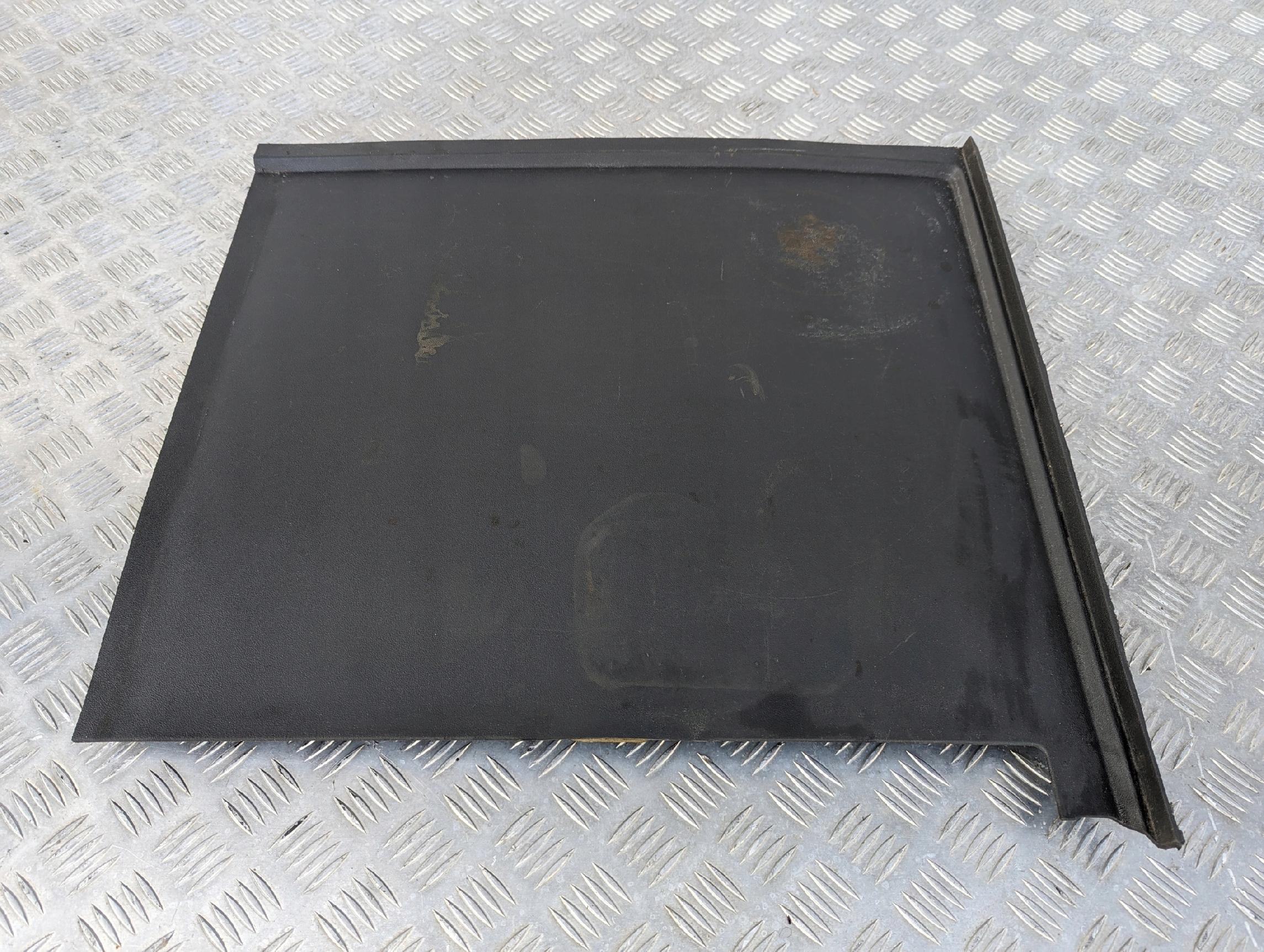 WYKŁADZINA WYGŁUSZENIE GUMA SCHOWKA SCANIA NTG - obrazek 2