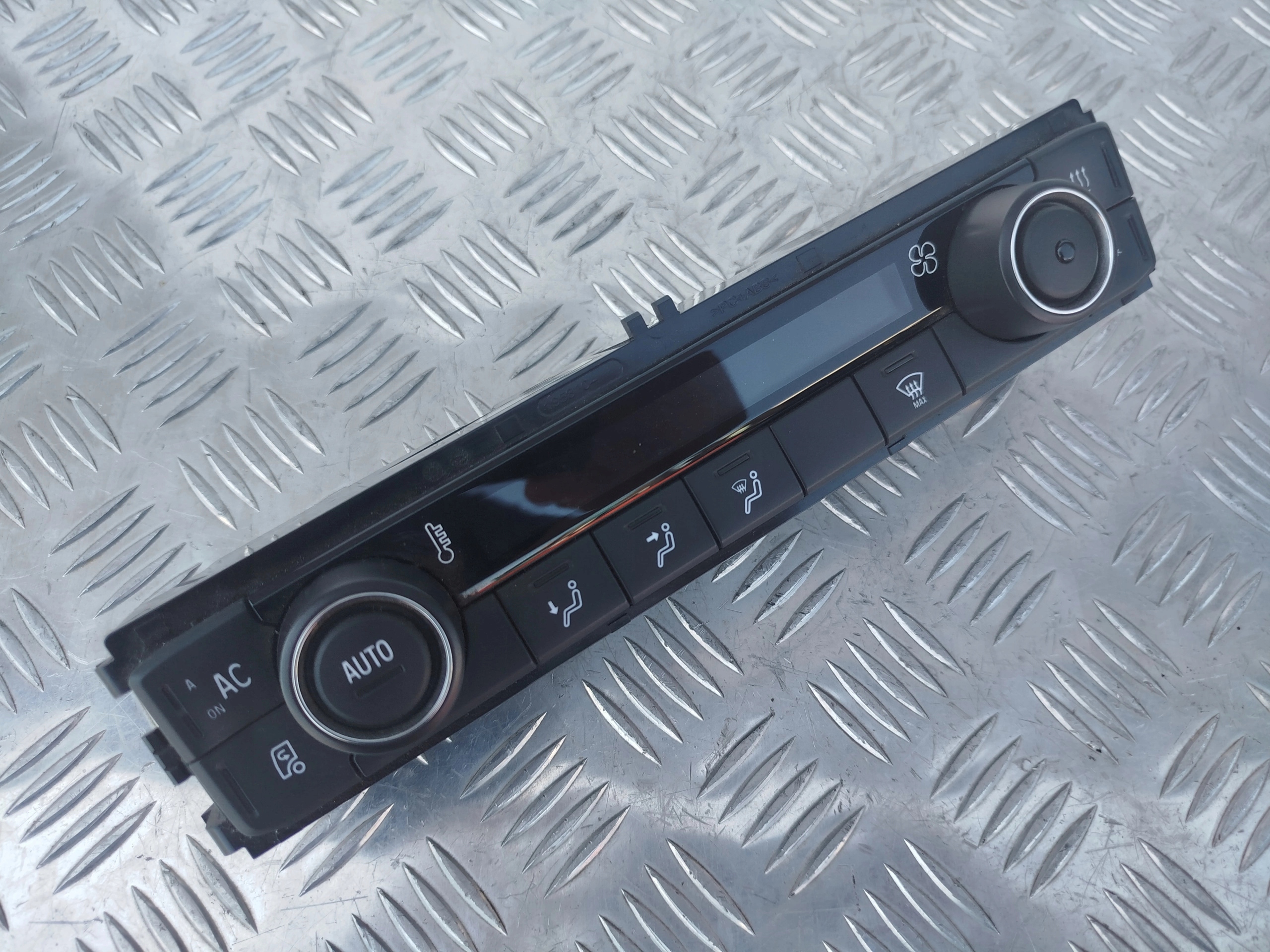 PANEL OGRZEWANIA KLIMATYZACJI SCANIA NTG - obrazek 2