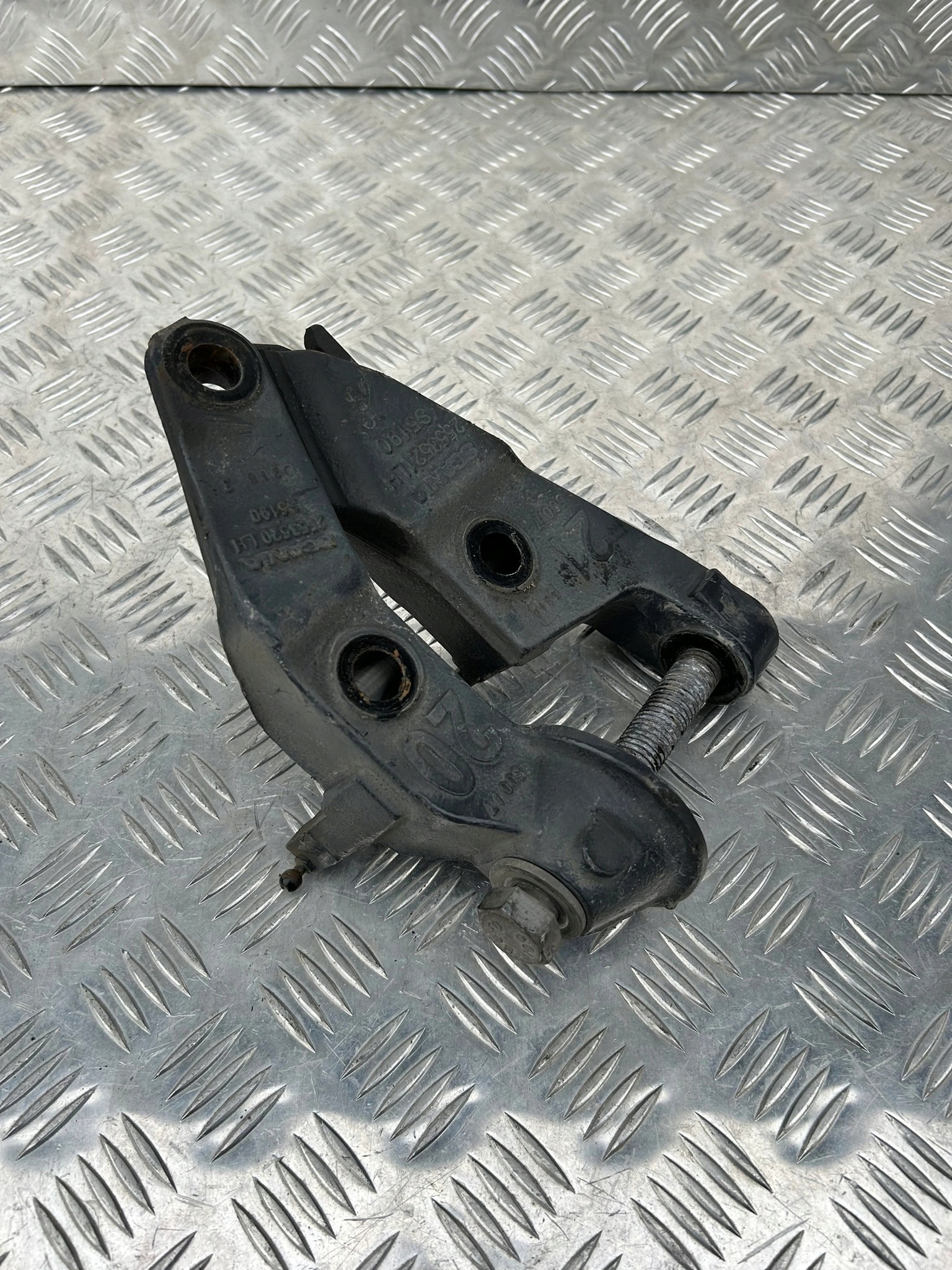 MOCOWANIE DRĄŻKA WYWROTU KABINY SCANIA NEXT GEN NTG - obrazek 5