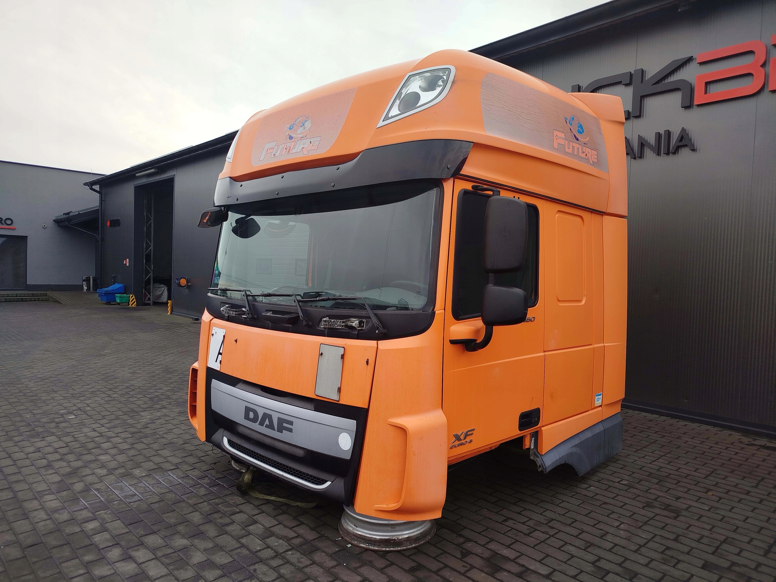 KABINA DAF XF 106 - obrazek 7