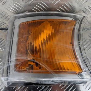 KIERUNKOWSKAZ KIERUNEK SCANIA R LAMPA XENON PRAWY