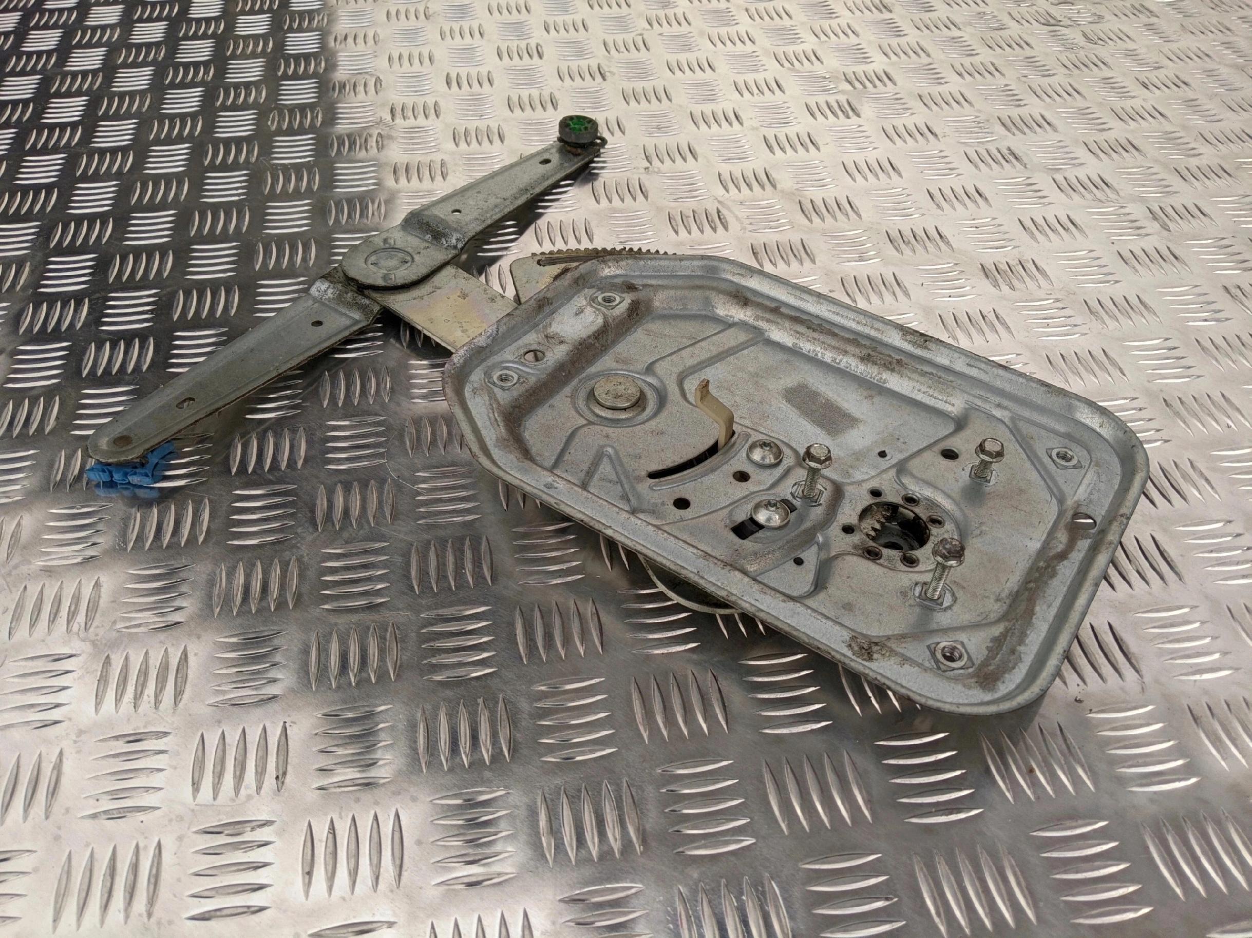 MECHANIZM PODNOSZENIA SZYB SCANIA 4 SCANIA R - obrazek 3