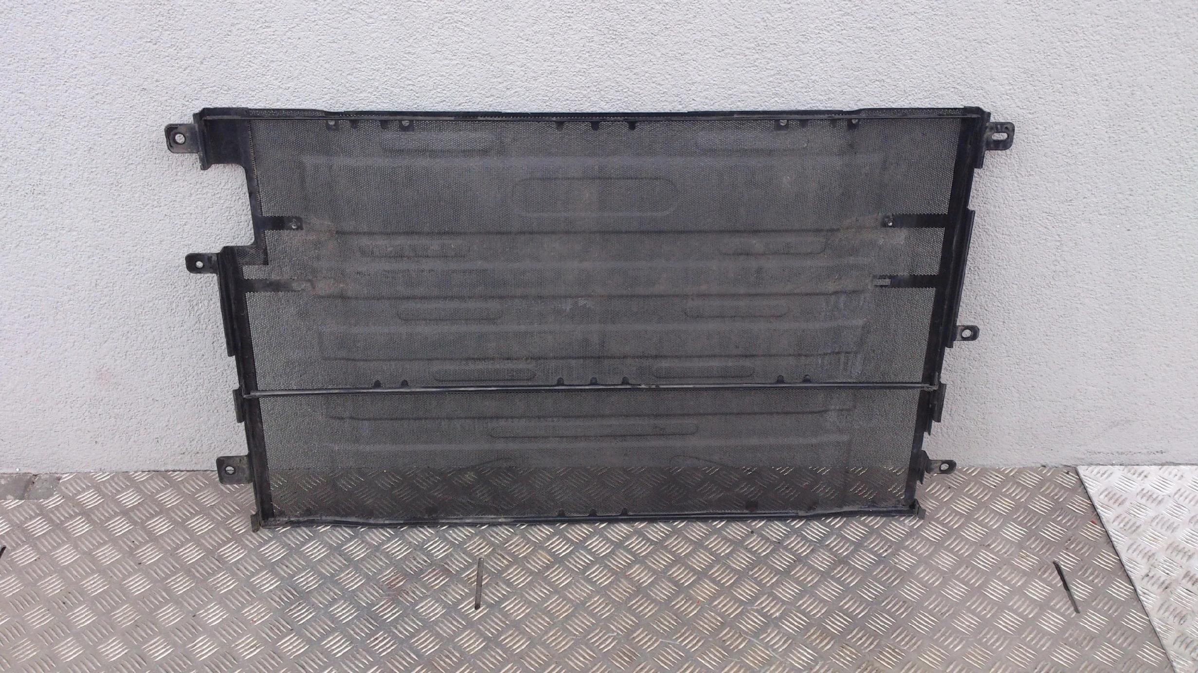 SIATKA OSŁONA CHŁODNICY SCANIA NTG - obrazek 3