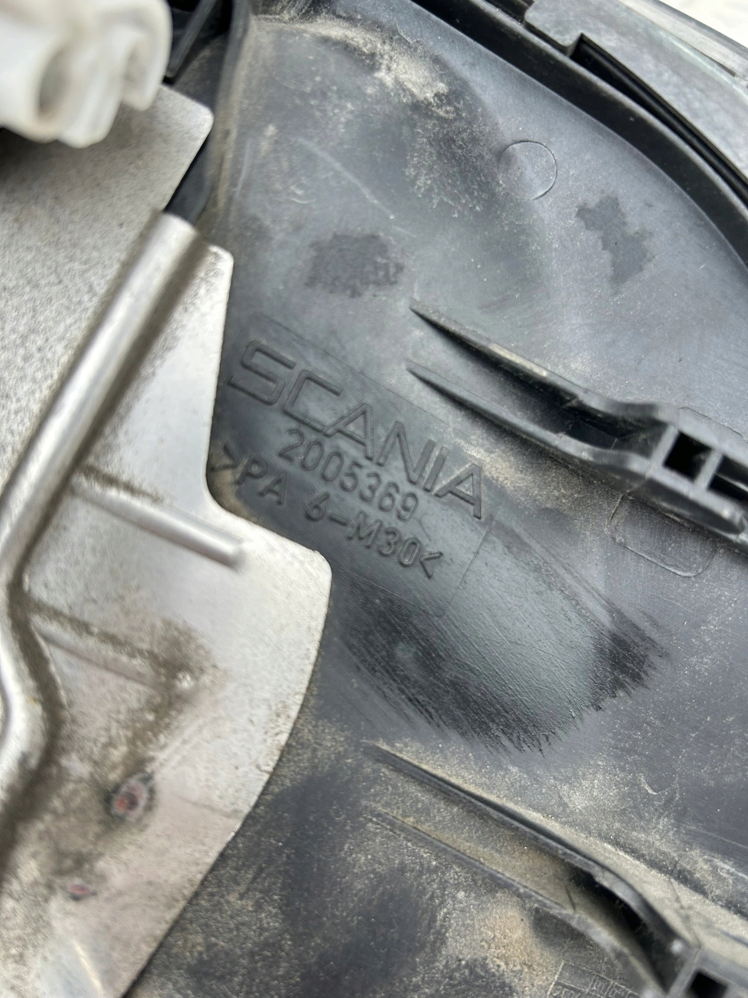 KLAMKA CHROM CHROMOWANA SCANIA R STREAMLINE - obrazek 9