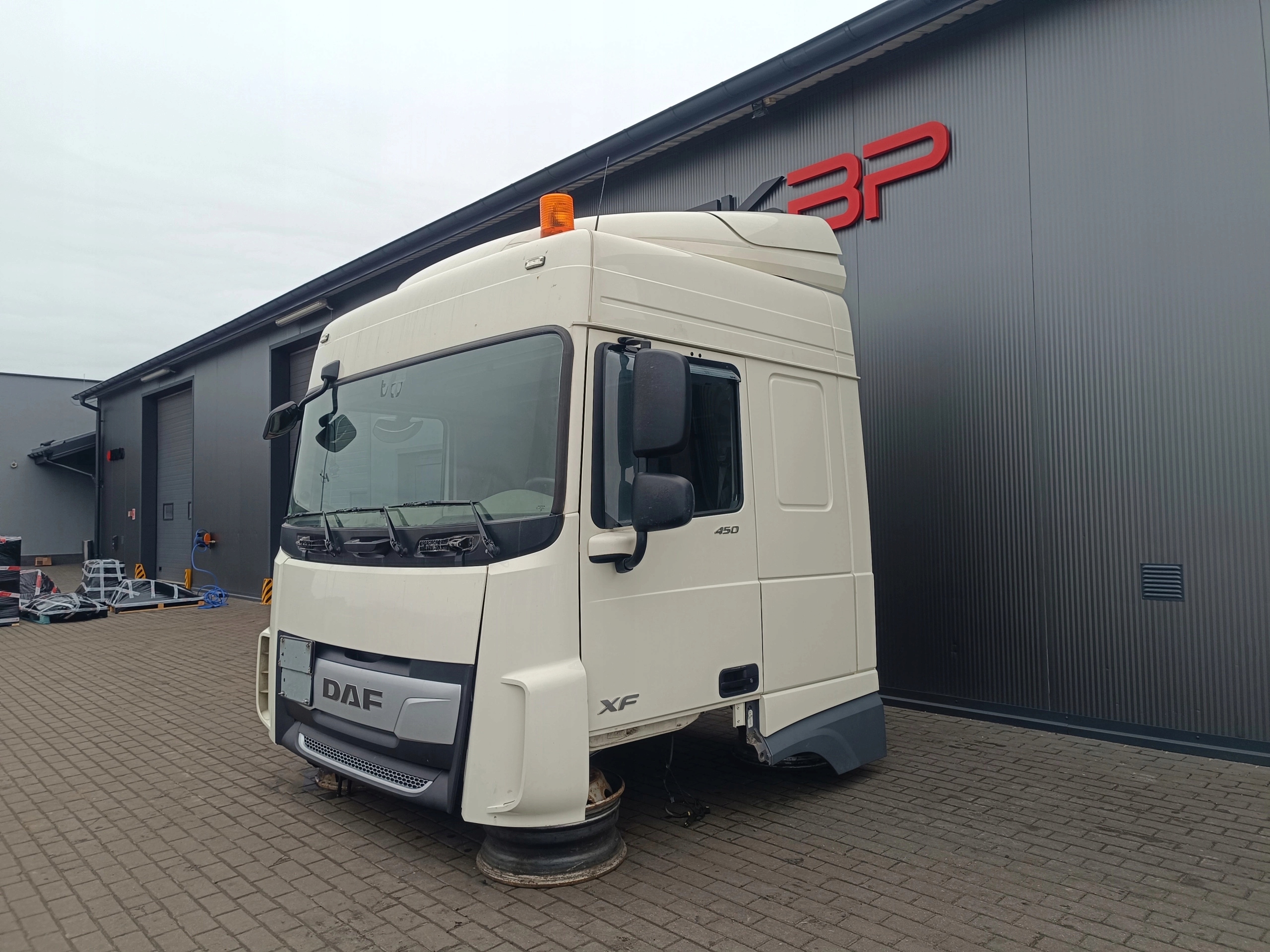 KABINA DAF XF 106 480 SC SPACE CAB LIFT - obrazek 7