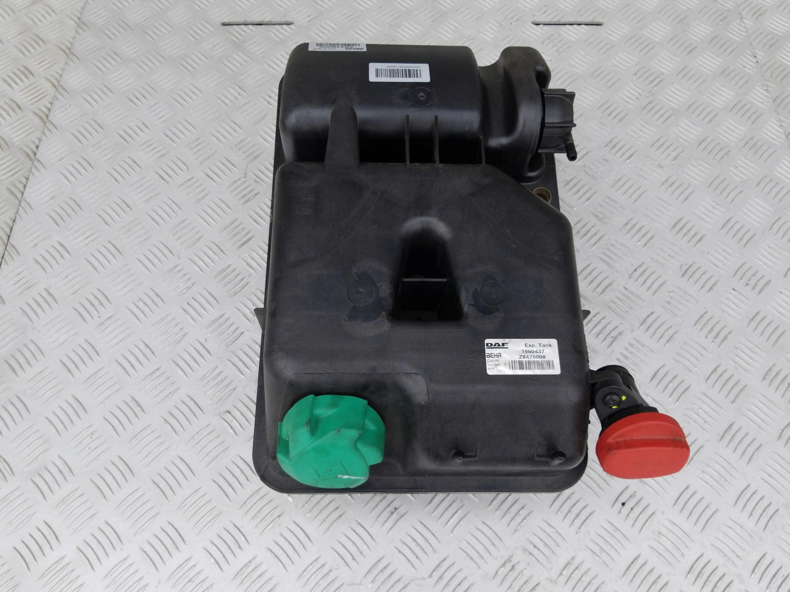 ZBIORNICZEK WYRÓWNAWCZY DAF CF XF 450 106 EURO 6 L - obrazek 6