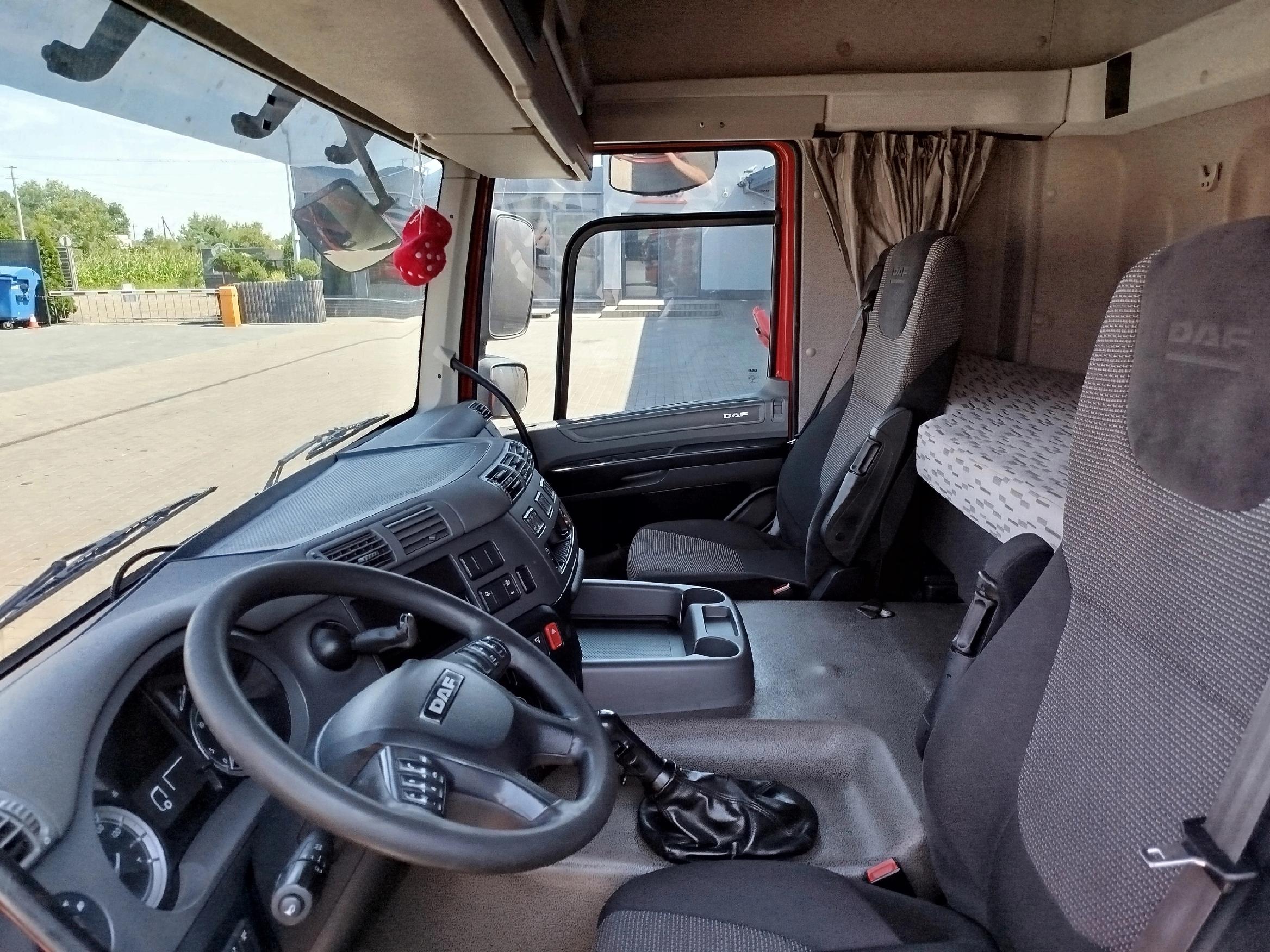 KABINA DAF CF 106 - obrazek 9