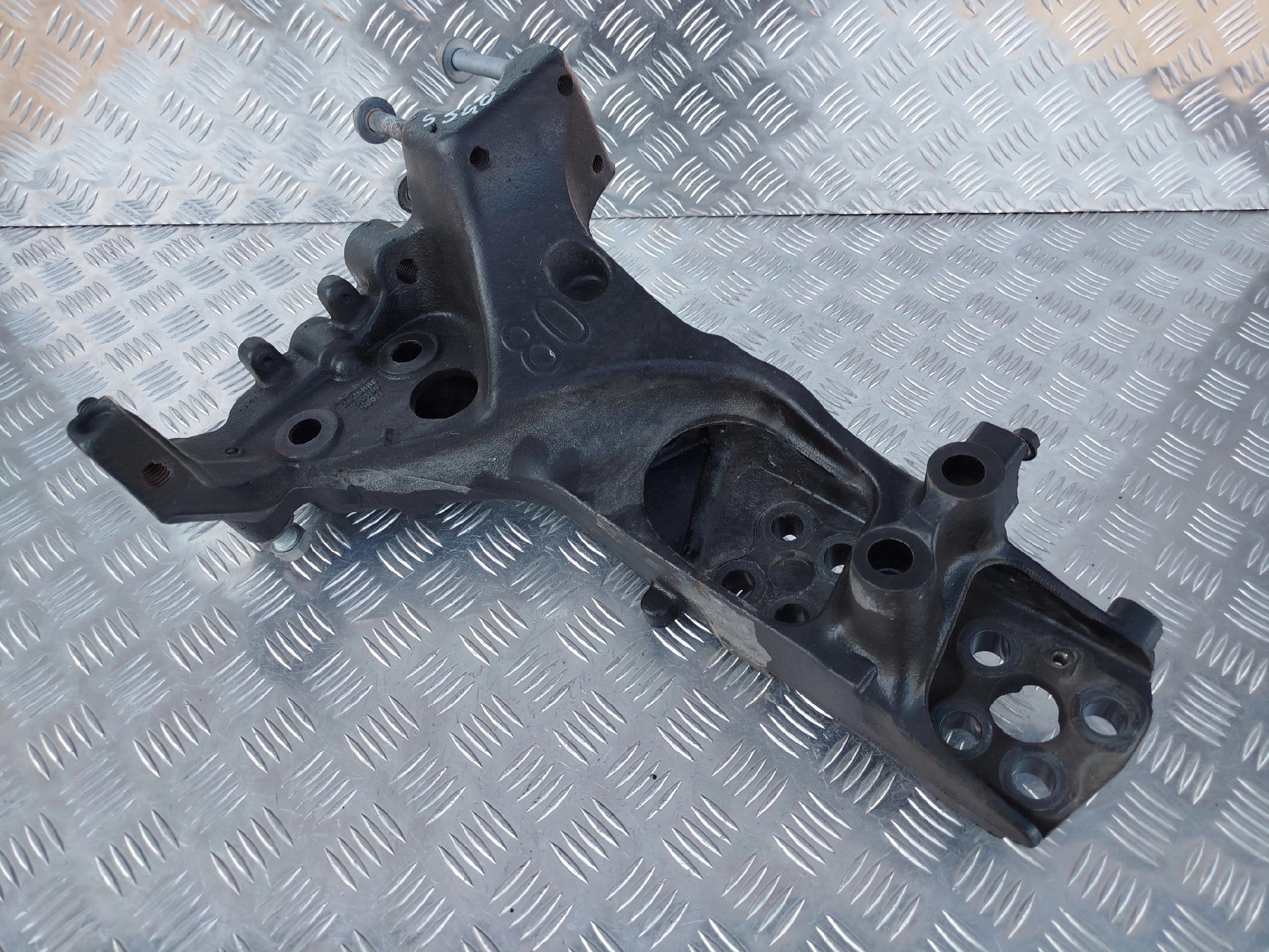 WSPORNIK BAZOWY MOCOWANIE BELKI ZDERZAKA LEWY SCANIA NTG R S - obrazek 2