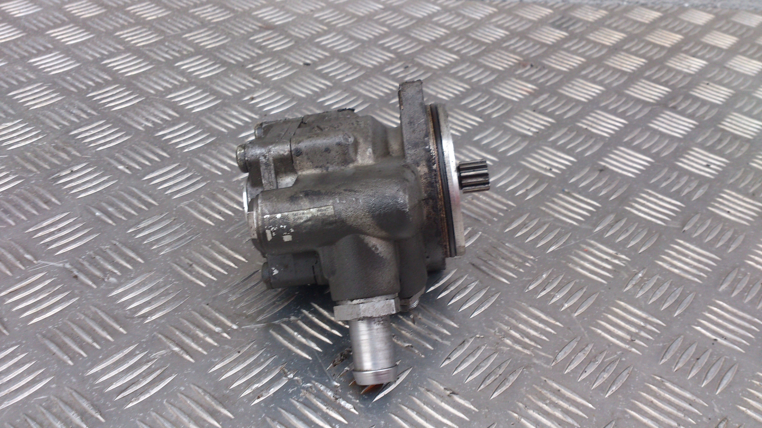 POMPA WSPOMAGANIA PALIWA DAF XF 106 - obrazek 5