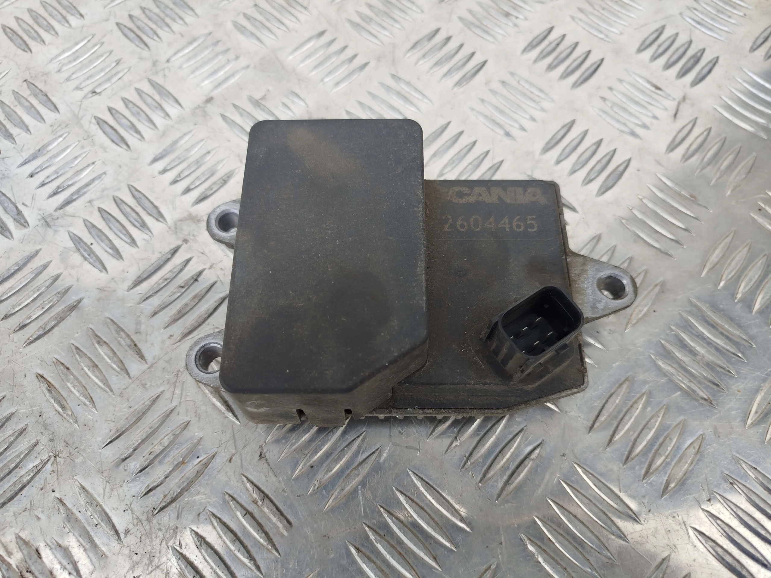 URZĄDZENIE WYRÓWNUJĄCE NAPIĘCIE SCANIA NTG