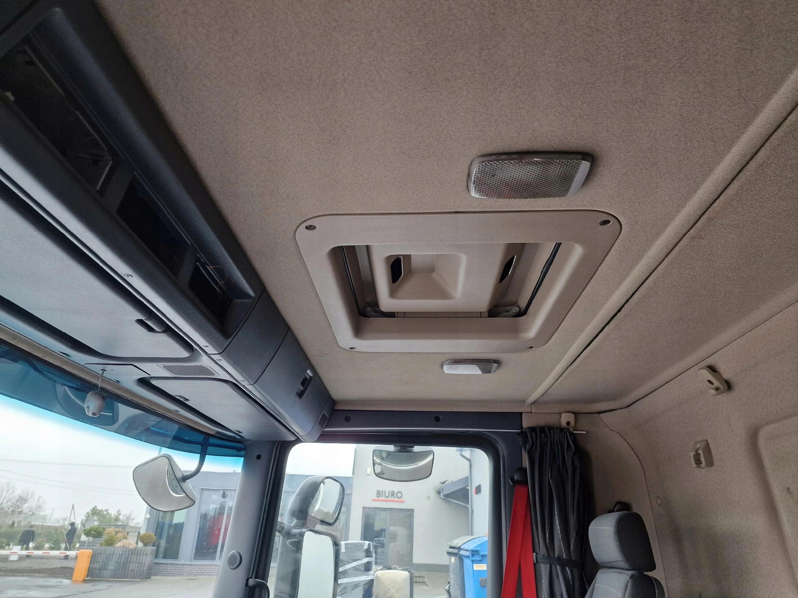 KABINA SCANIA P CP 16 2012 ROK - obrazek 7
