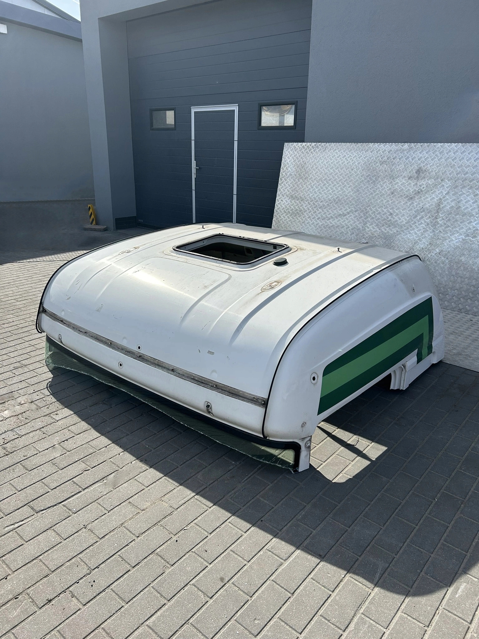 DACH KABINY SCANIA HIGHLINE - obrazek 2