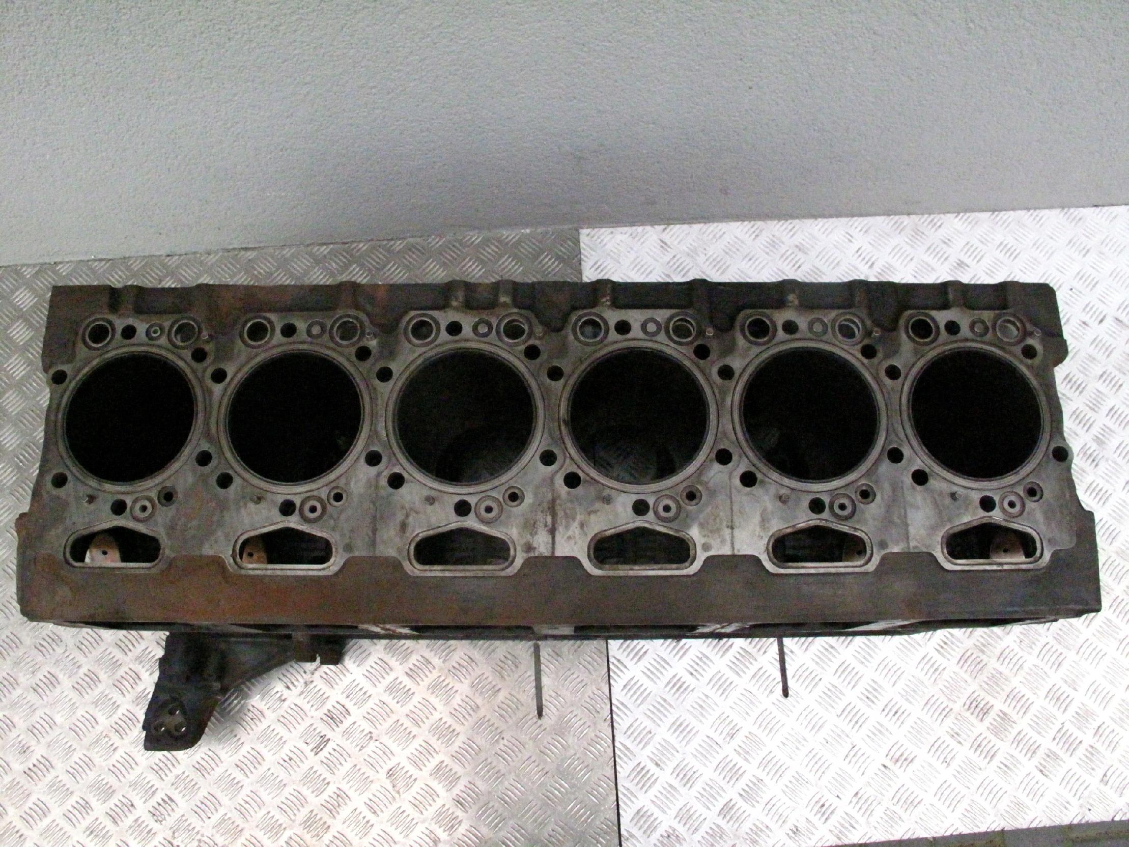 BLOK SILNIKA SCANIA R440 PDE EURO 5 - obrazek 3