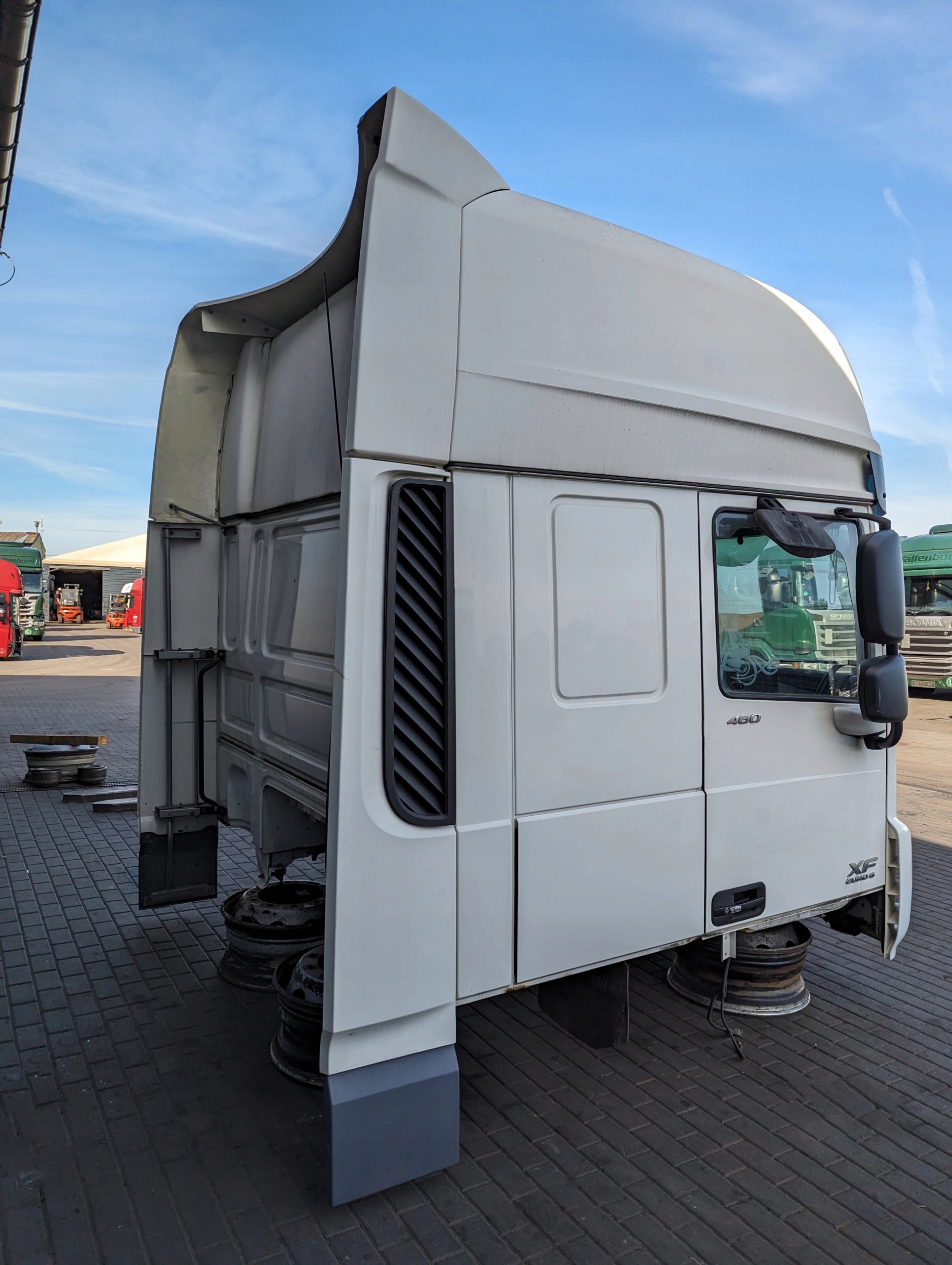 KABINA DAF XF 106 - obrazek 7